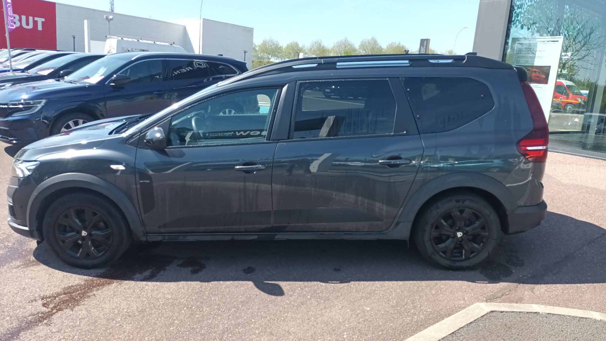 Vente en ligne Dacia Jogger  ECO-G 100 7 places au prix de 15 990 €