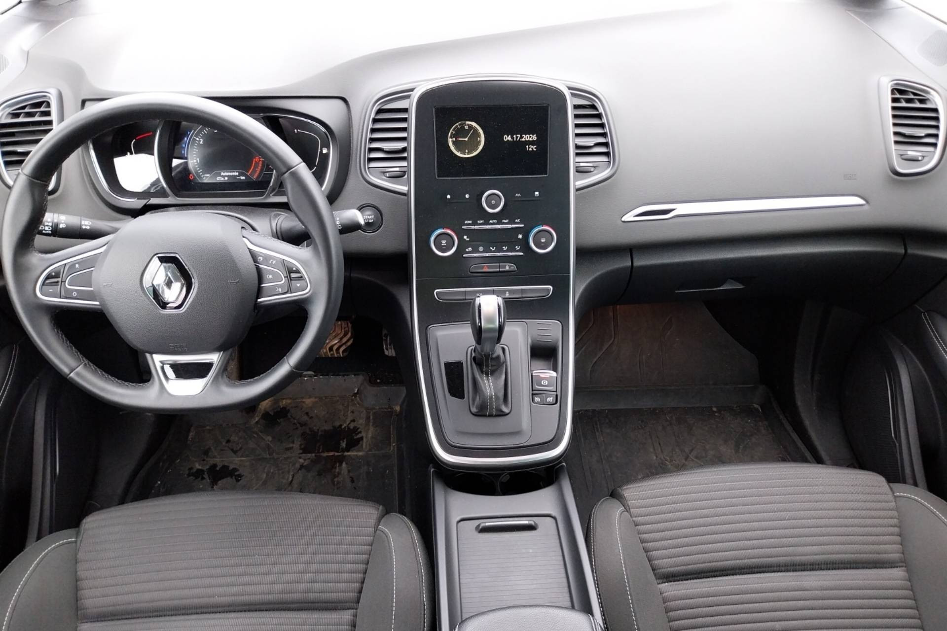 Vente en ligne Renault Scenic 4 Scenic TCe 140 FAP EDC - 21 au prix de 19 990 €