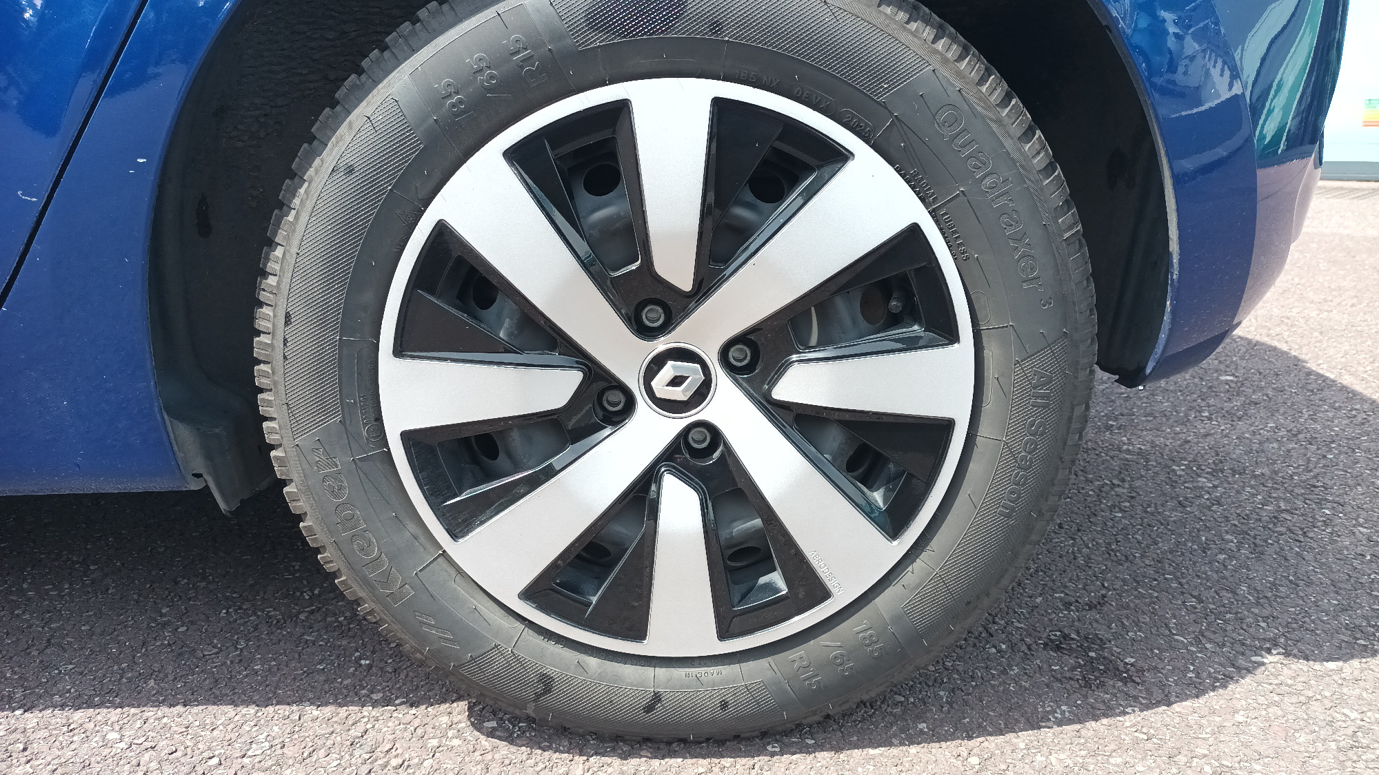 Vente en ligne Renault Clio 5 Clio TCe 90 au prix de 12 990 €