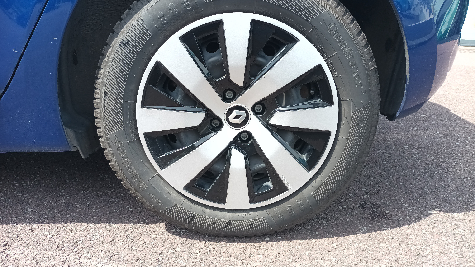 Vente en ligne Renault Clio 5 Clio TCe 90 au prix de 12 990 €