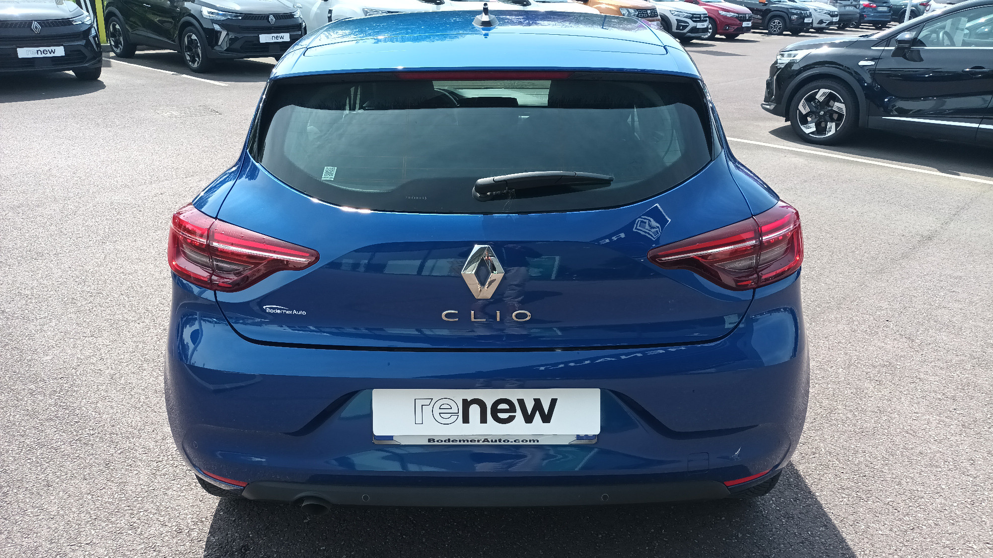 Vente en ligne Renault Clio 5 Clio TCe 90 au prix de 12 990 €