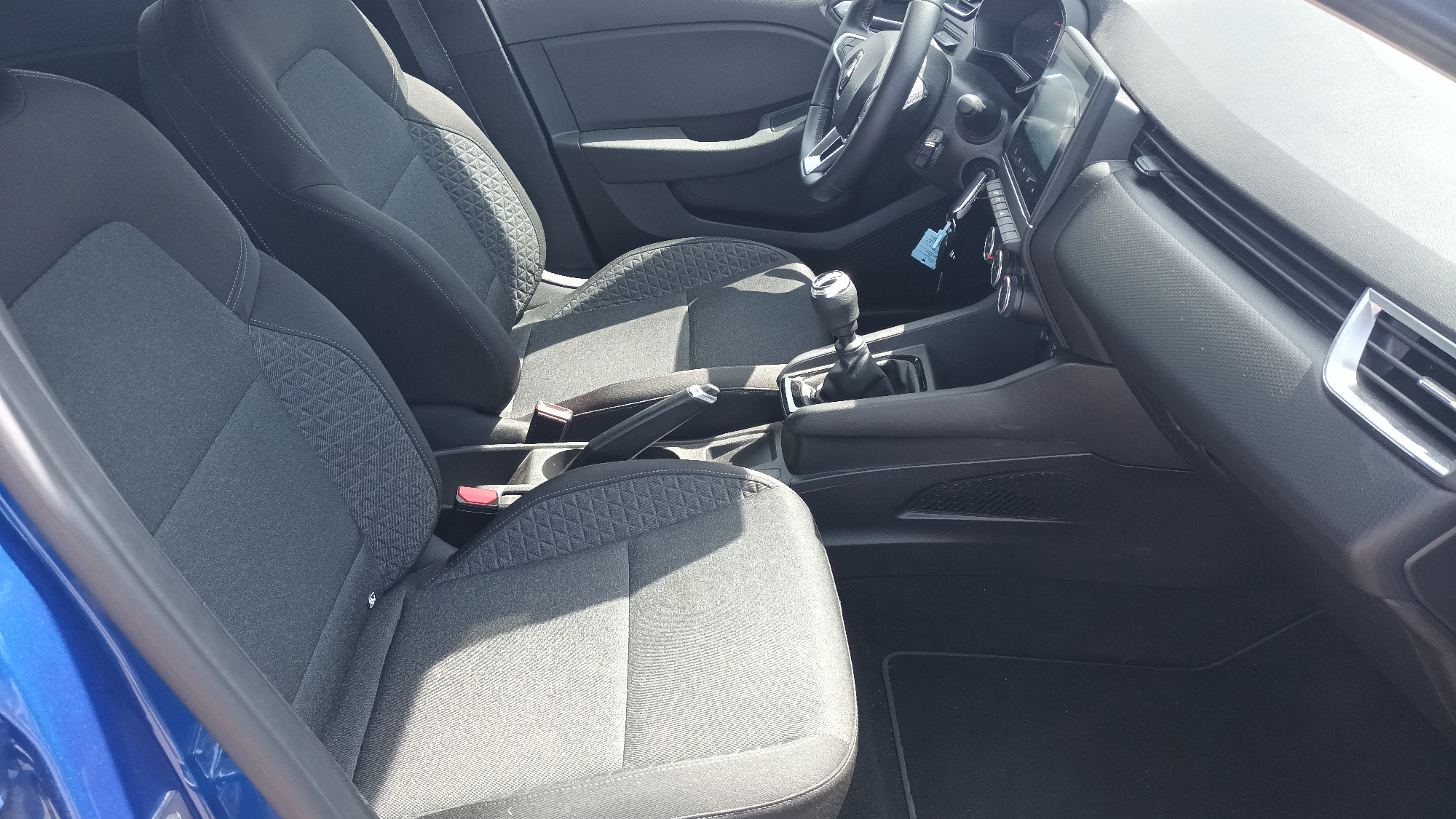 Vente en ligne Renault Clio 5 Clio TCe 90 au prix de 12 990 €