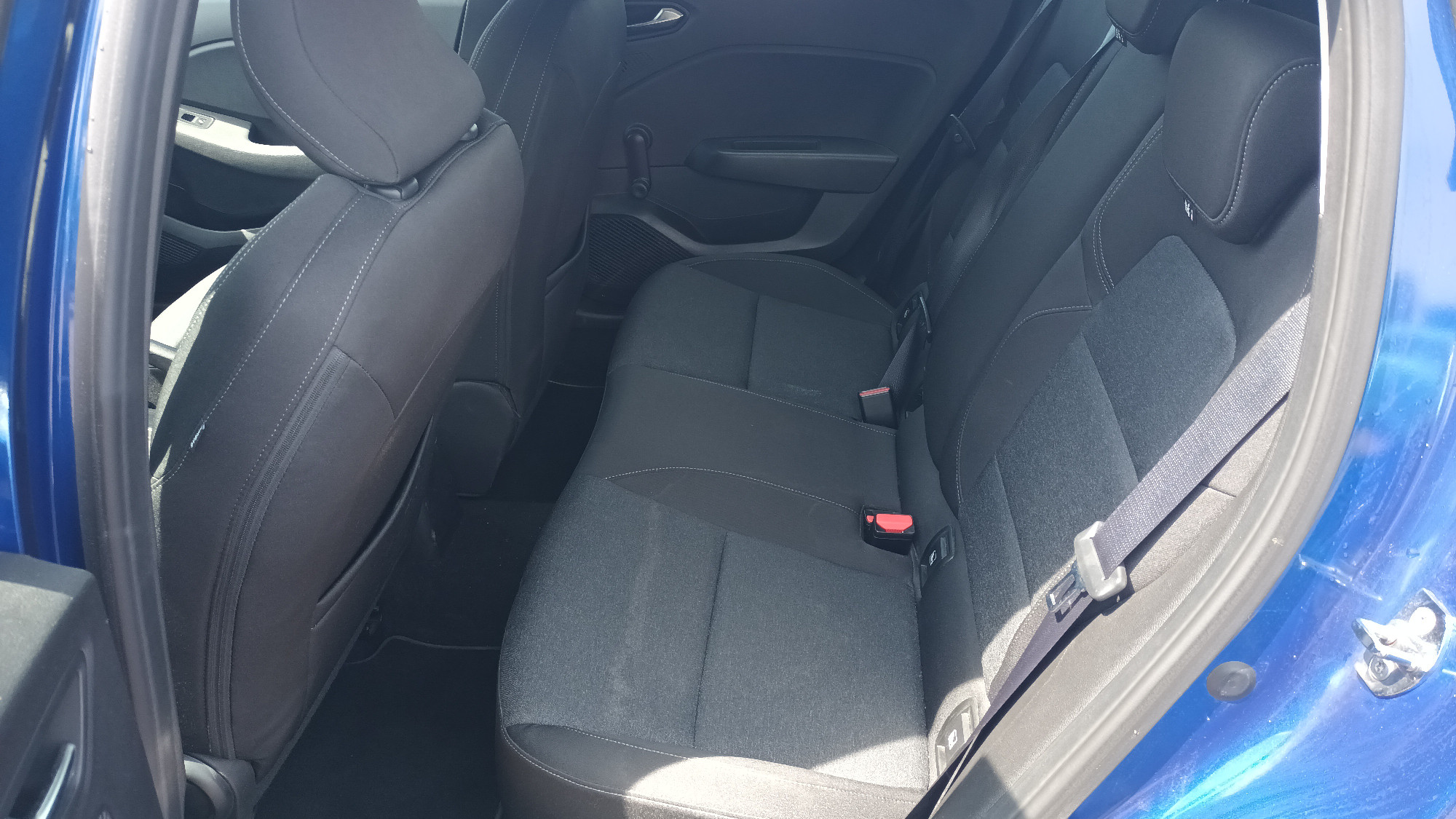 Vente en ligne Renault Clio 5 Clio TCe 90 au prix de 12 990 €