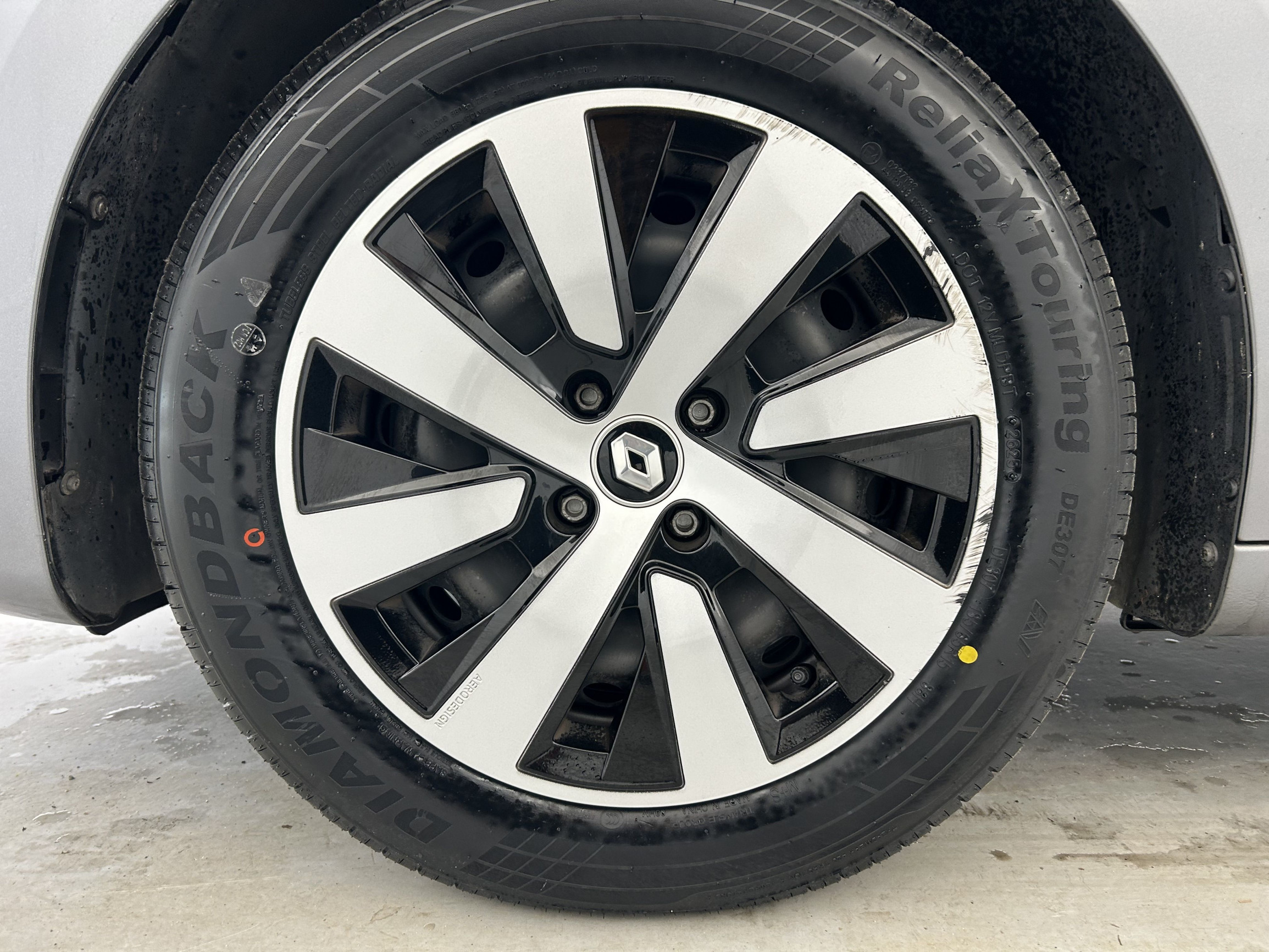 Vente en ligne Renault Clio 5 Clio TCe 90 au prix de 13 990 €