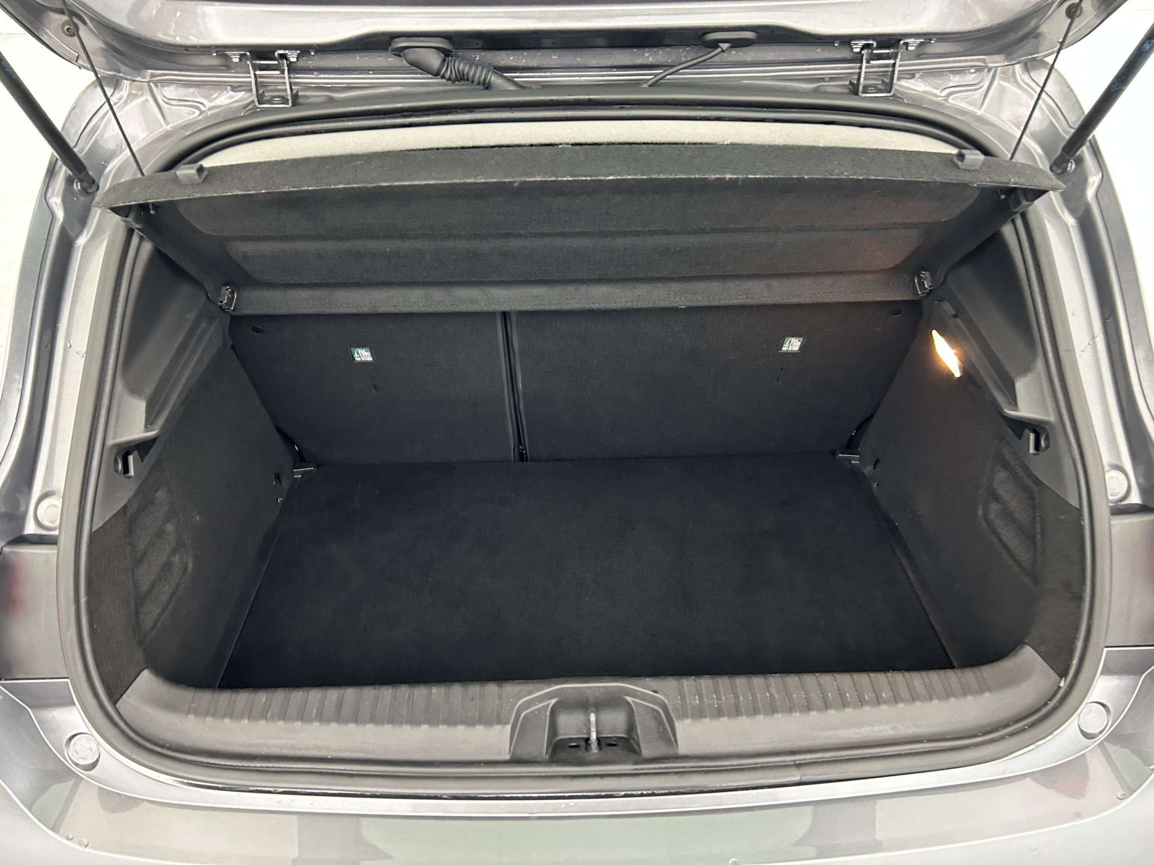 Vente en ligne Renault Clio 5 Clio TCe 90 au prix de 13 990 €