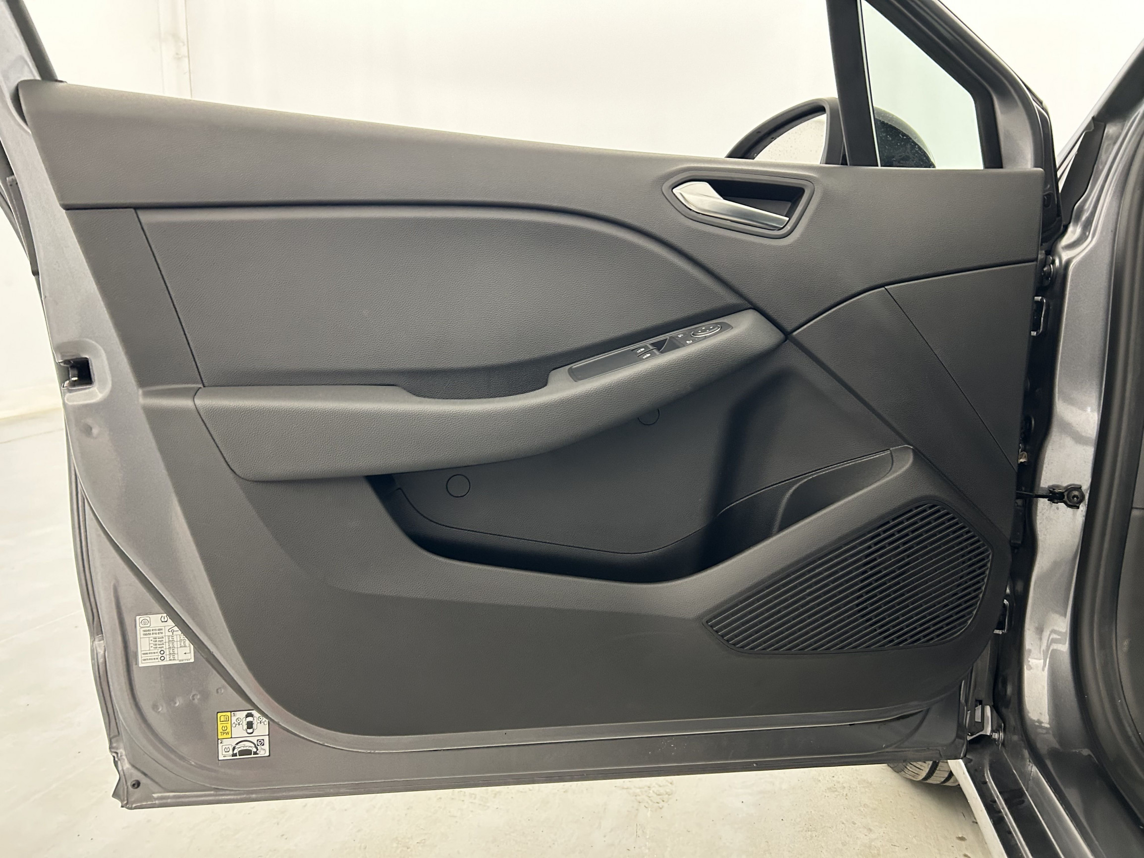 Vente en ligne Renault Clio 5 Clio TCe 90 au prix de 13 990 €