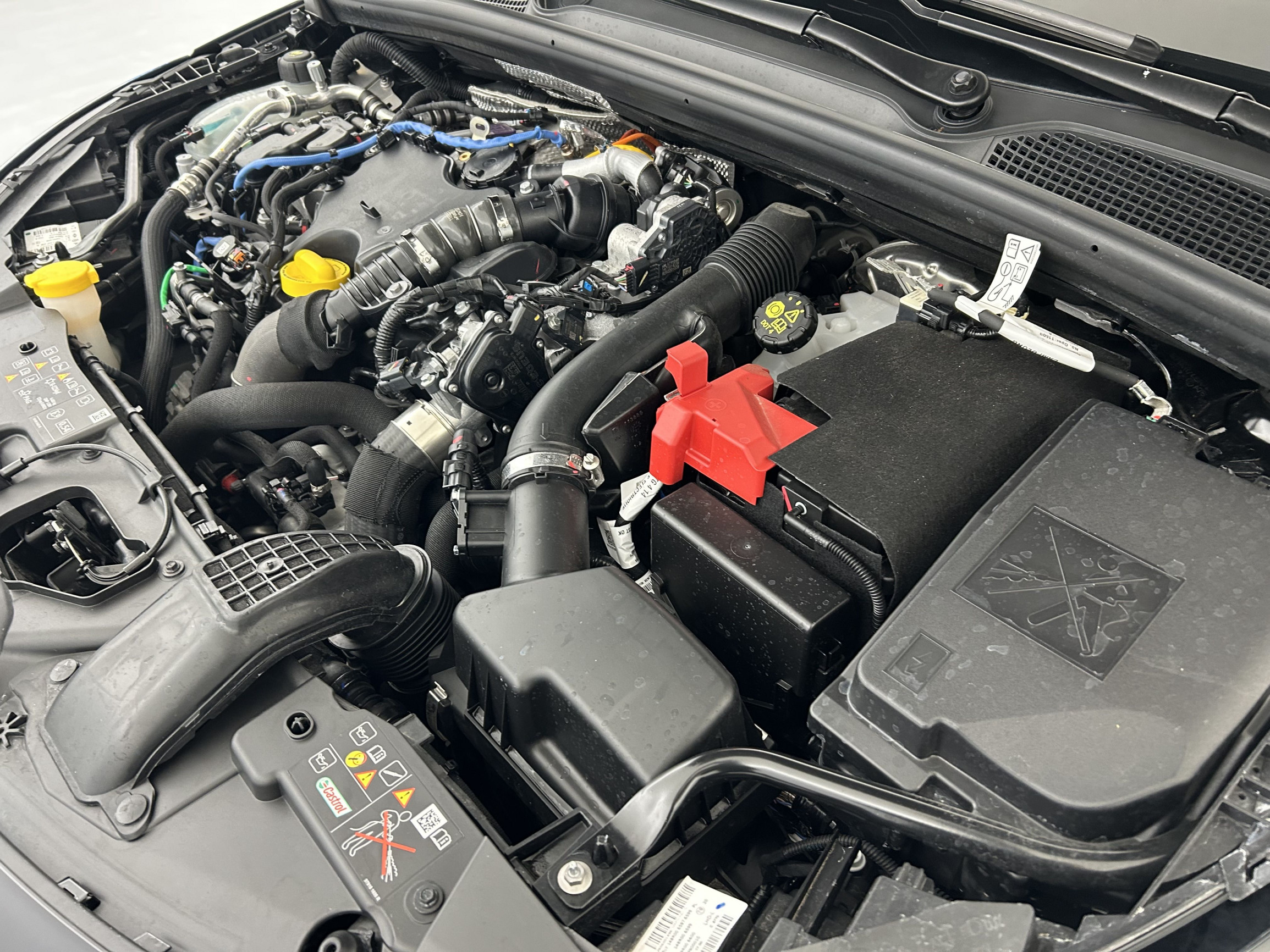 Vente en ligne Renault Clio 5 Clio Blue dCi 100 ch GSR2 au prix de 19 290 €