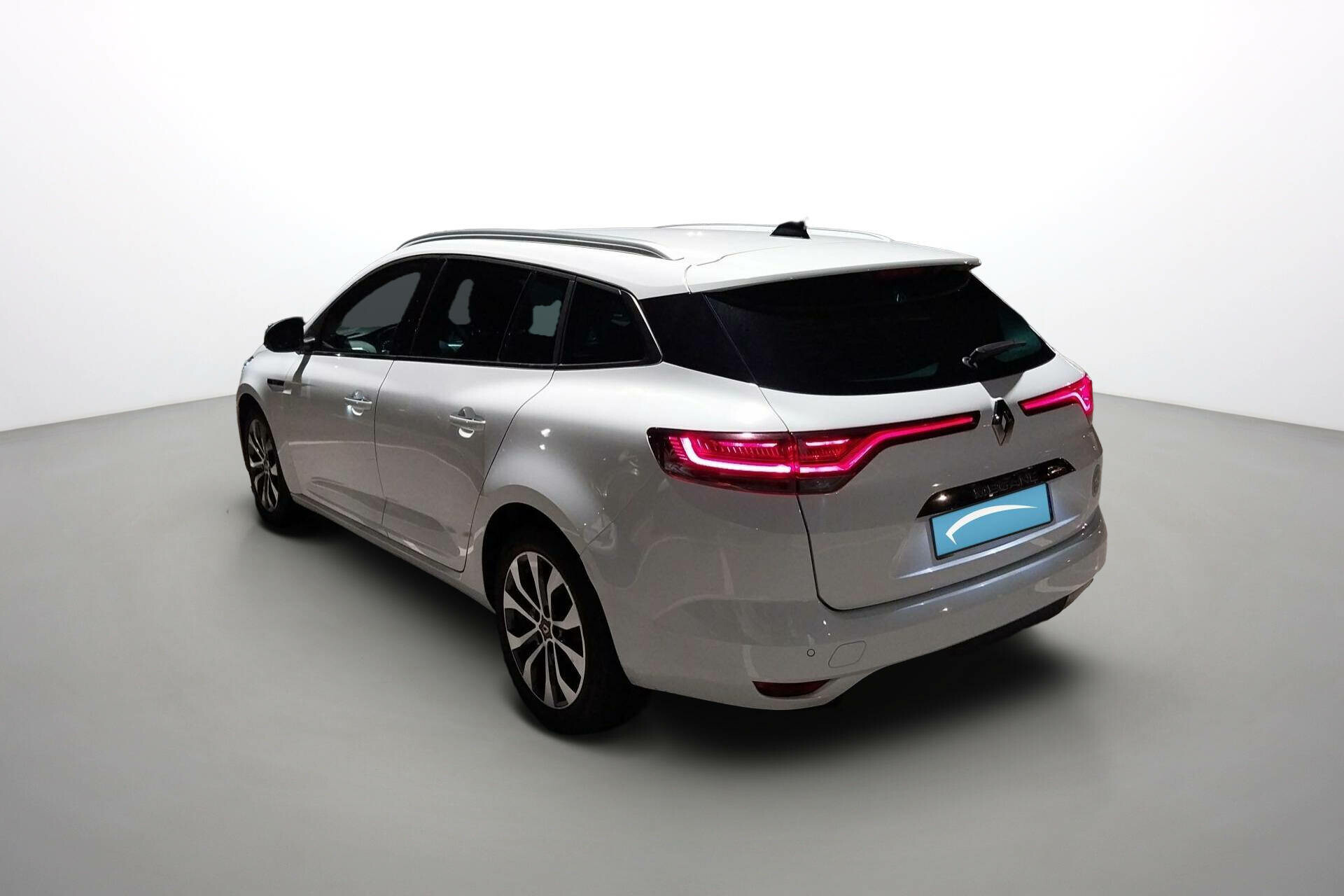 Vente en ligne Renault Megane 4 Estate  Blue dCi 115 EDC au prix de 22 690 €