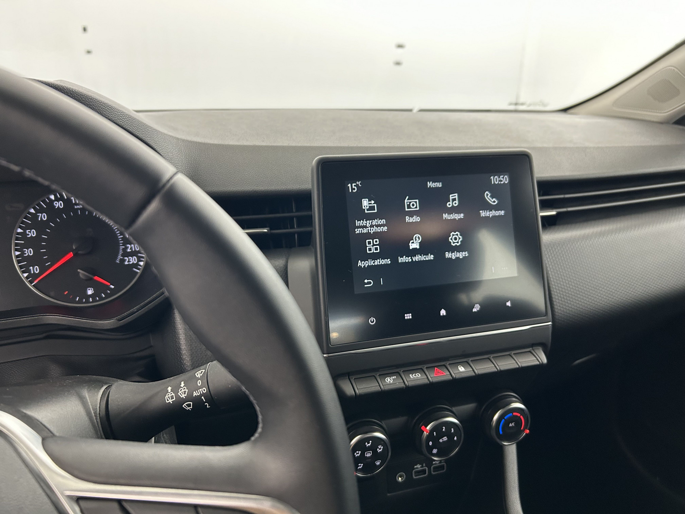 Vente en ligne Renault Clio 5 Clio TCe 90 au prix de 13 890 €