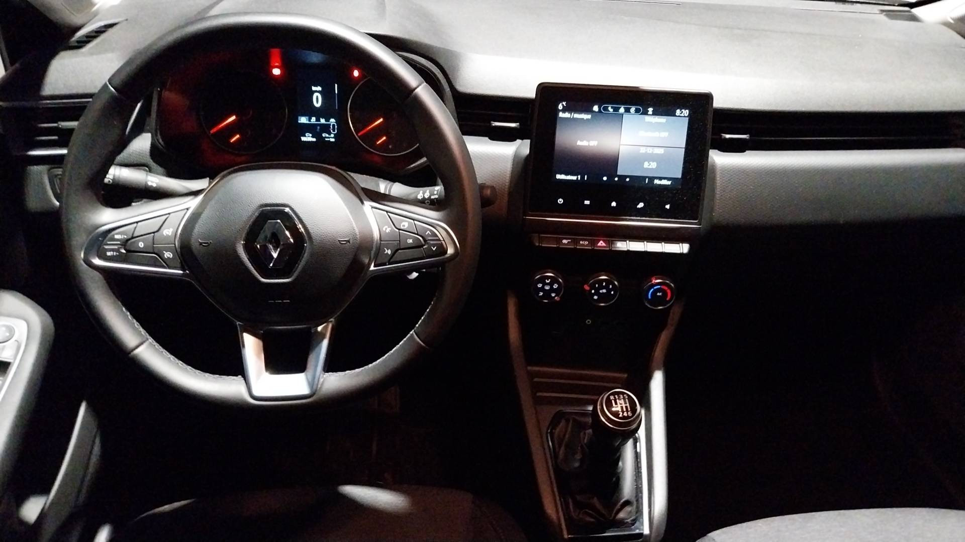 Vente en ligne Renault Clio 5 Clio TCe 90 au prix de 13 970 €