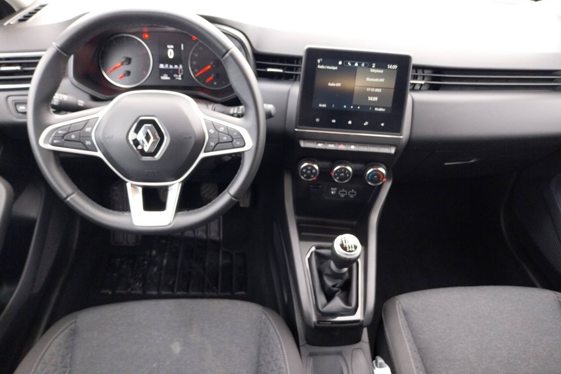 Vente en ligne Renault Clio 5 Clio TCe 90 au prix de 14 490 €
