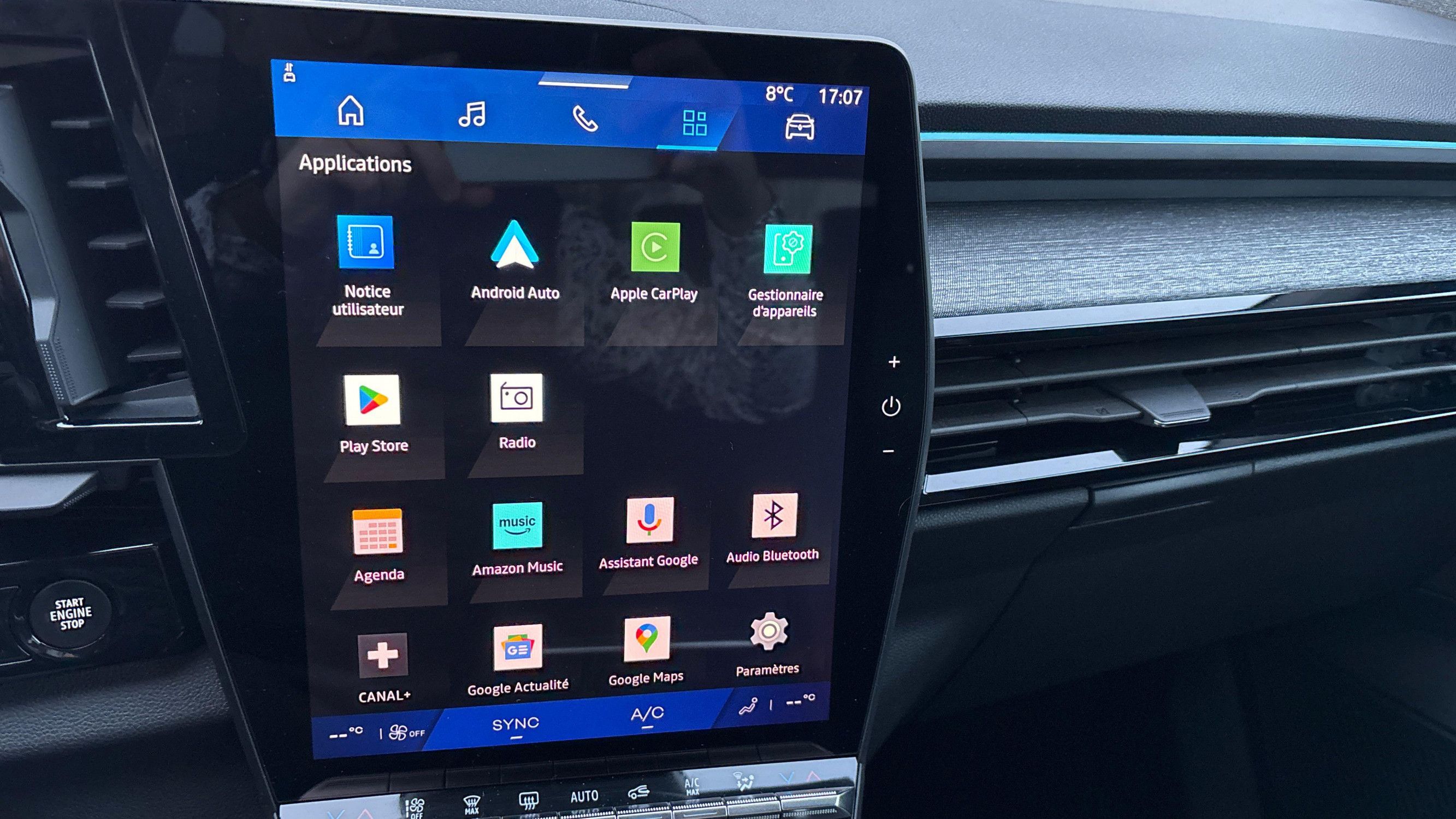 Vente en ligne Renault Austral  E-Tech full hybrid 200 GSR2 au prix de 33 570 €