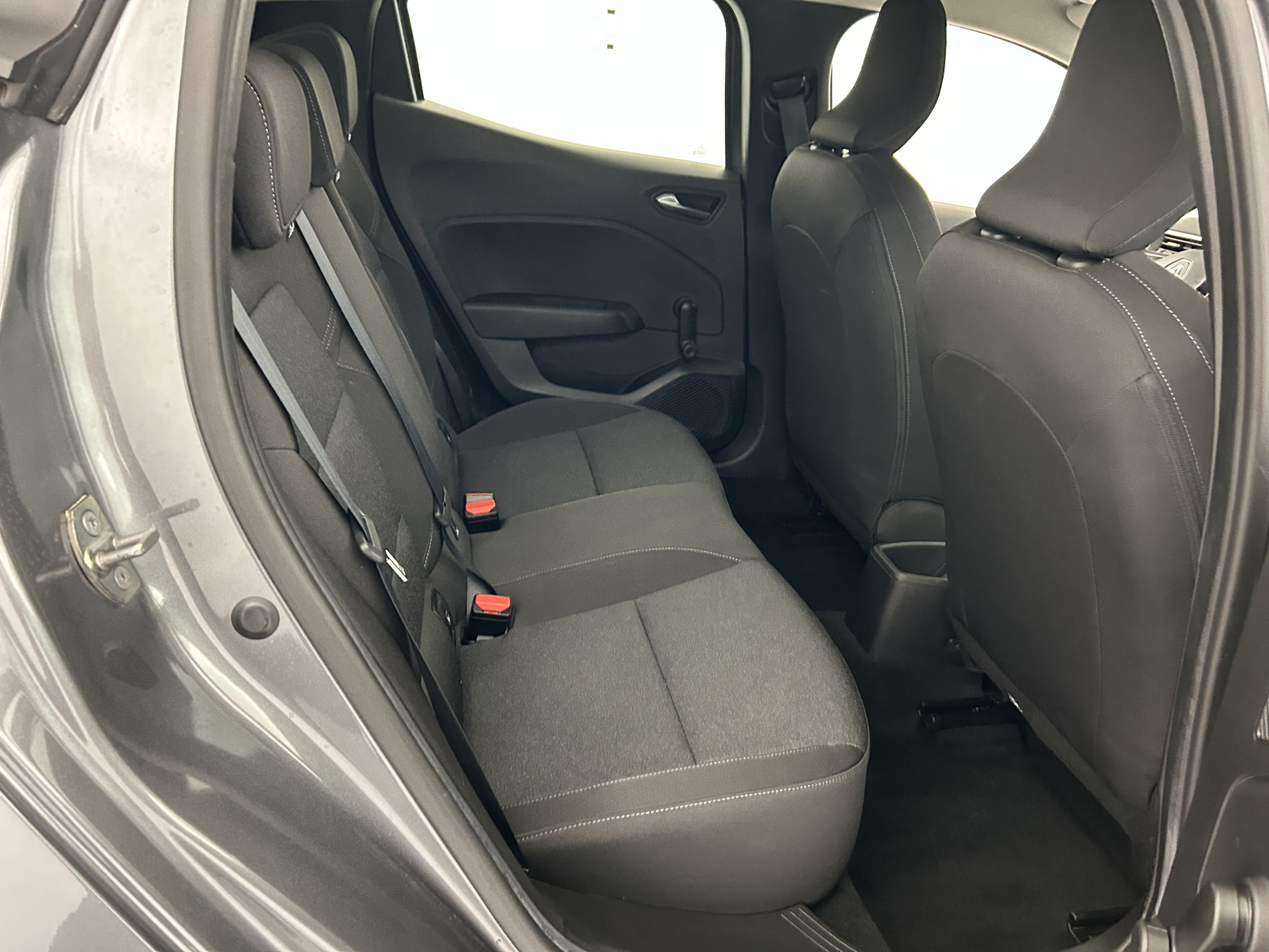 Vente en ligne Renault Clio 5 Clio TCe 90 au prix de 14 490 €