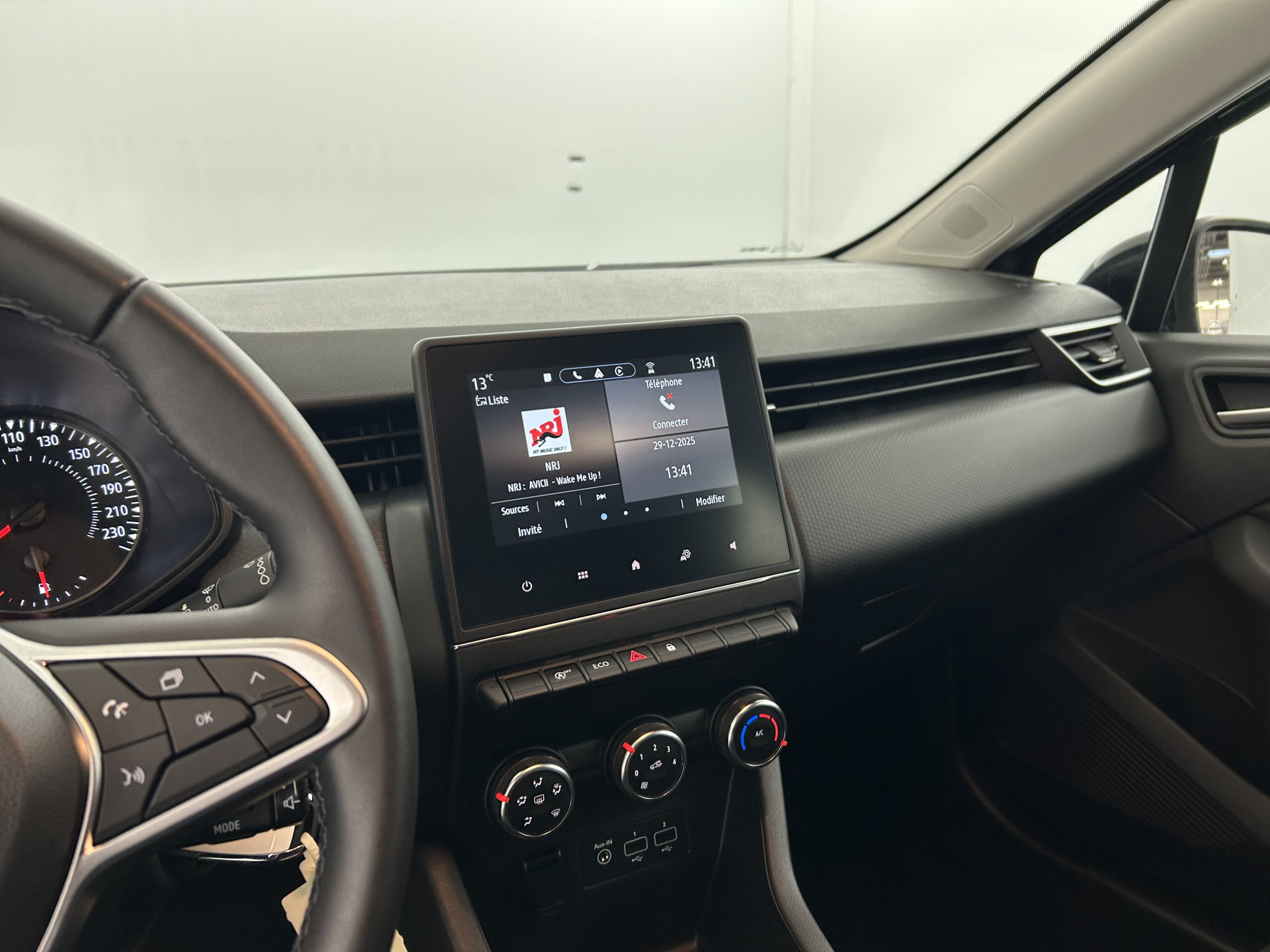 Vente en ligne Renault Clio 5 Clio TCe 90 au prix de 14 490 €