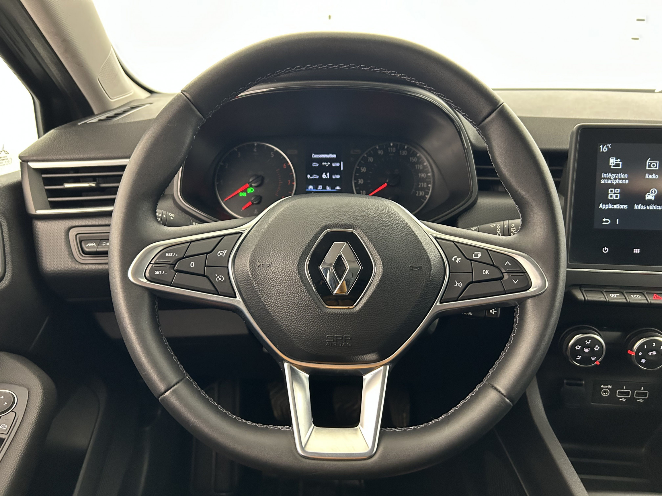 Vente en ligne Renault Clio 5 Clio TCe 90 au prix de 14 490 €