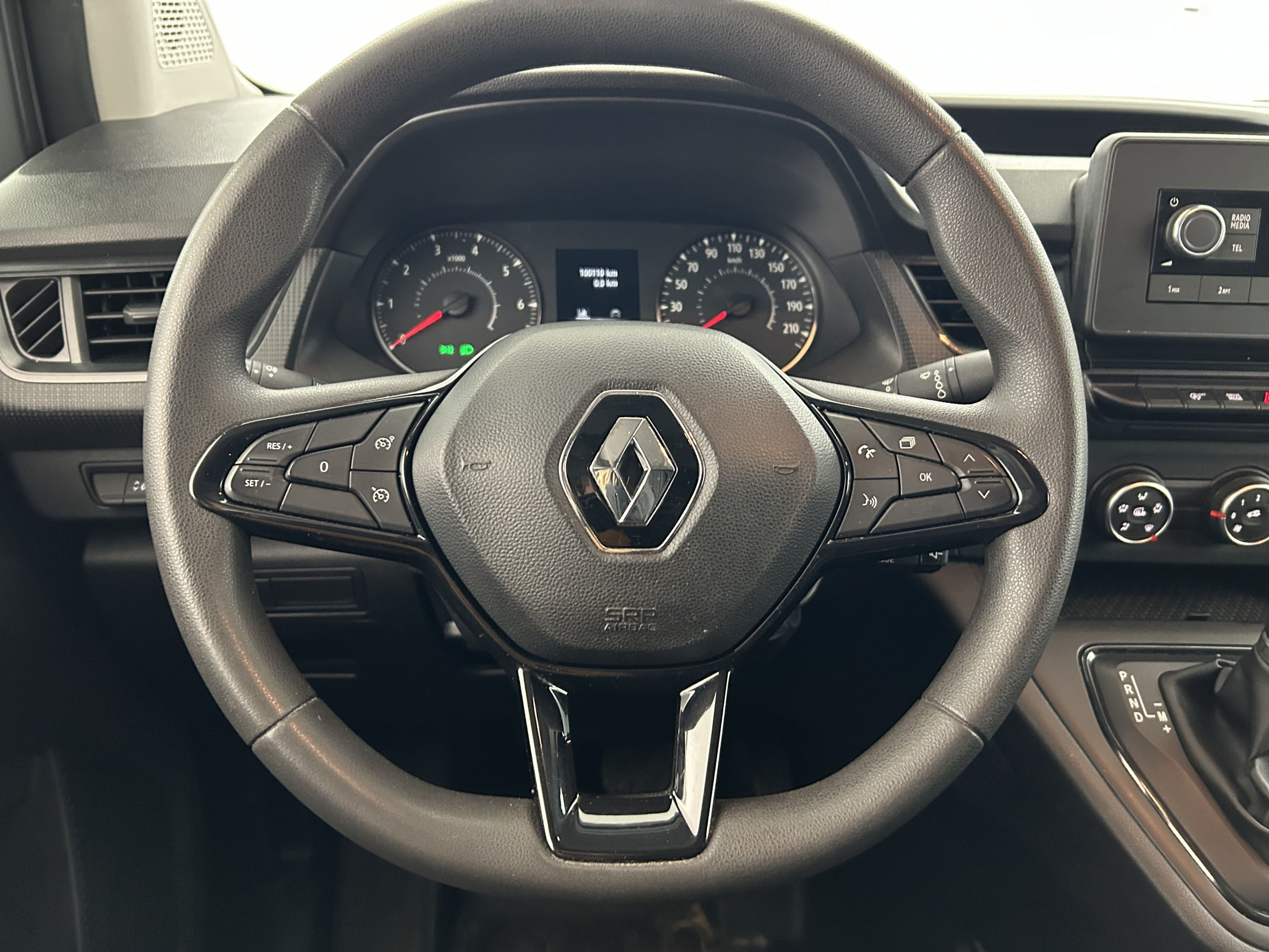 Vente en ligne Renault Kangoo Van  BLUE DCI 95 EDC au prix de 14 590 €