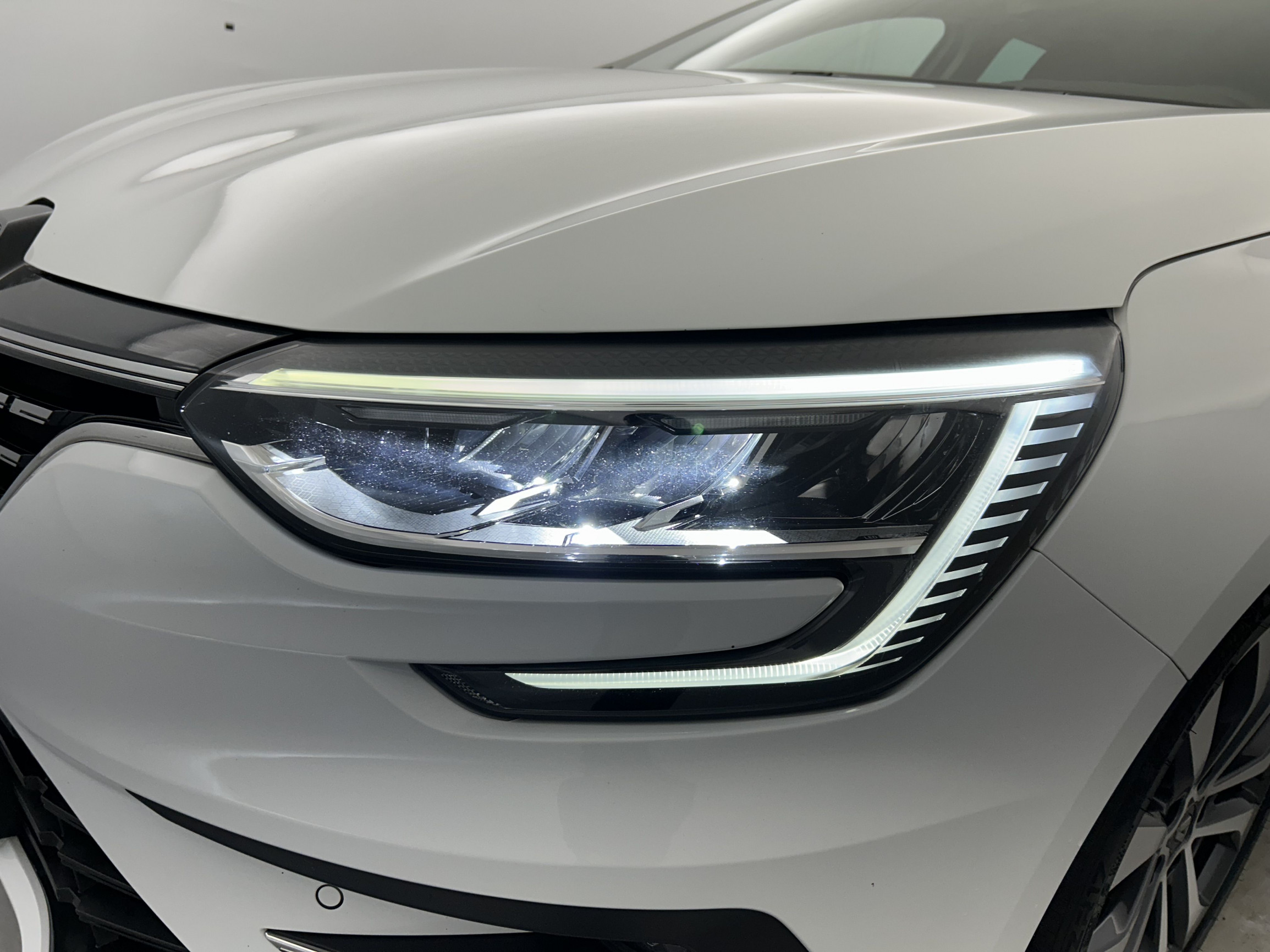 Vente en ligne Renault Megane 4 Estate  Blue dCi 115 EDC au prix de 22 690 €