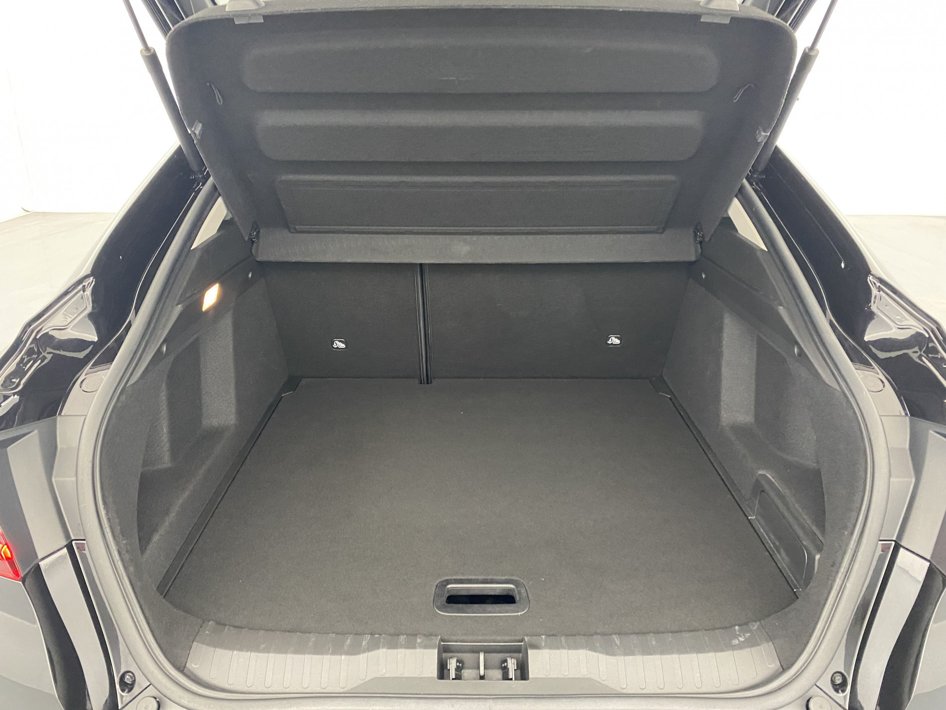 Vente en ligne Renault Arkana  E-Tech 145 au prix de 17 490 €