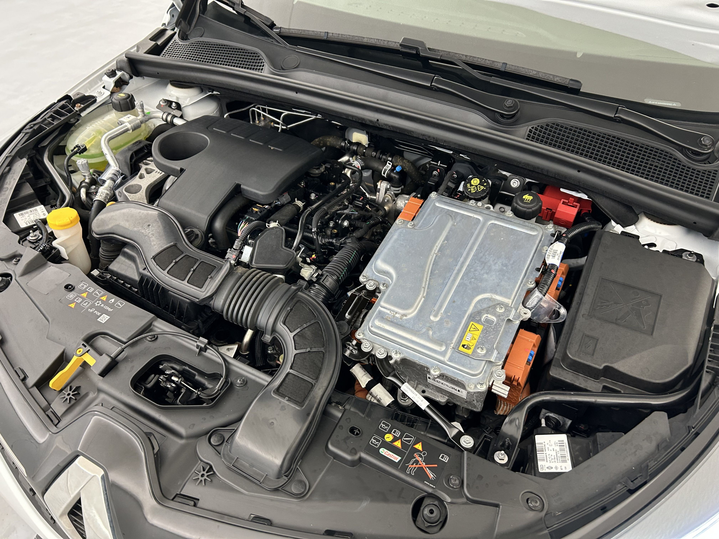 Vente en ligne Renault Clio 5 Clio E-Tech hybride 145 au prix de 14 790 €