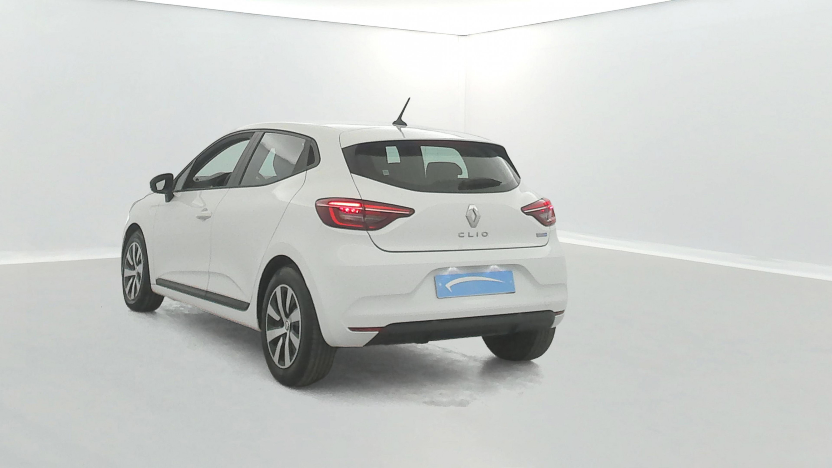 Vente en ligne Renault Clio 5 Clio E-Tech hybride 145 au prix de 14 790 €