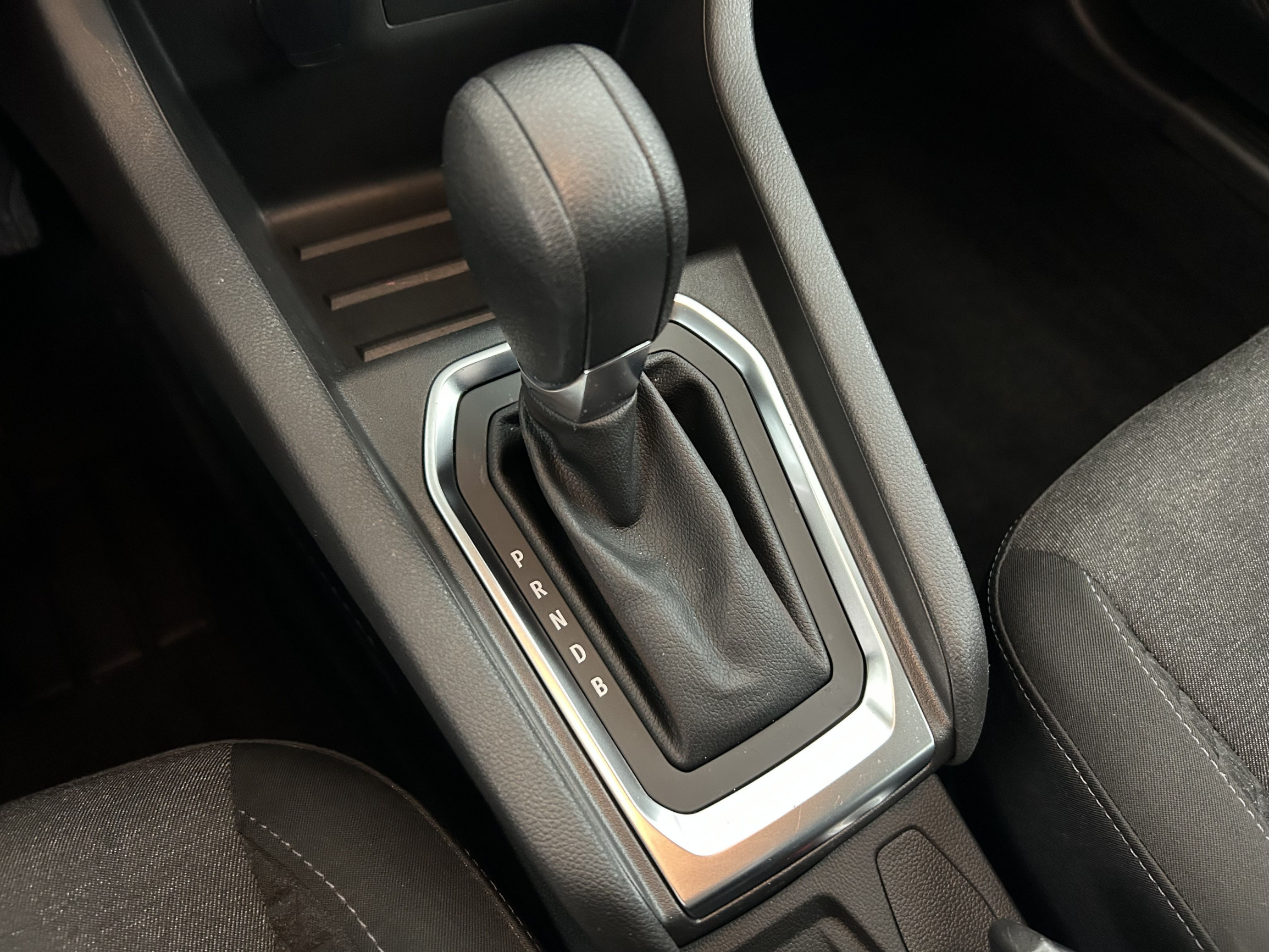 Vente en ligne Renault Clio 5 Clio E-Tech hybride 145 au prix de 14 790 €