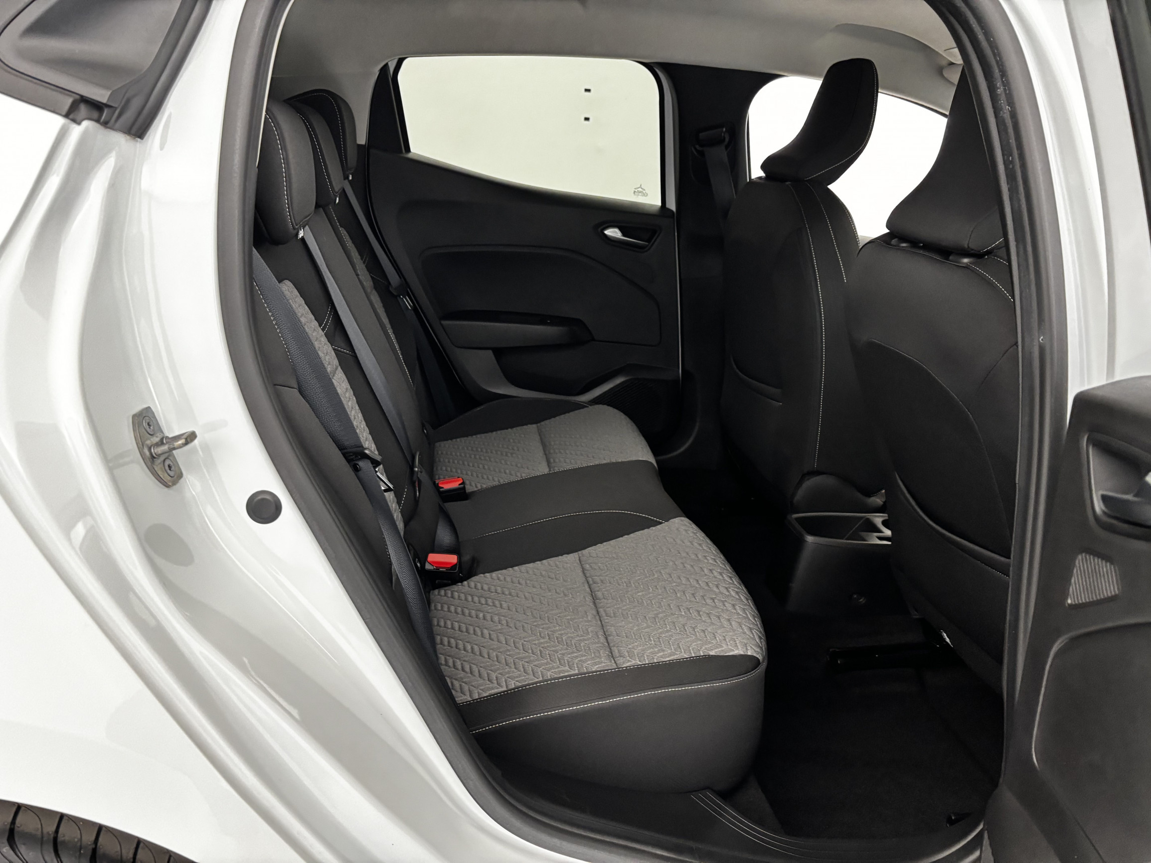 Vente en ligne Renault Clio 5 Clio Blue dCi 100 au prix de 14 690 €