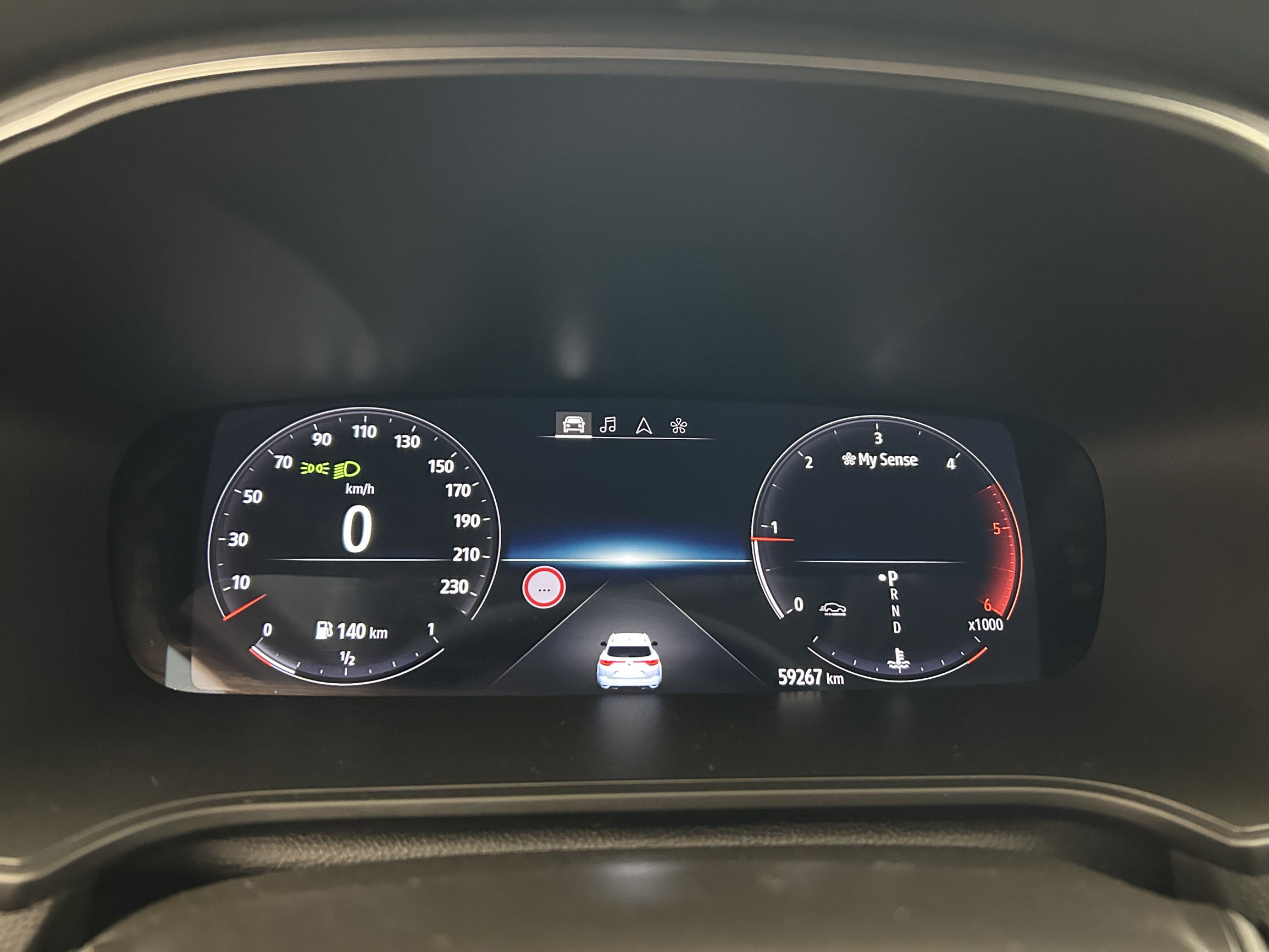 Vente en ligne Renault Megane 4 Estate  Blue dCi 115 EDC au prix de 21 990 €