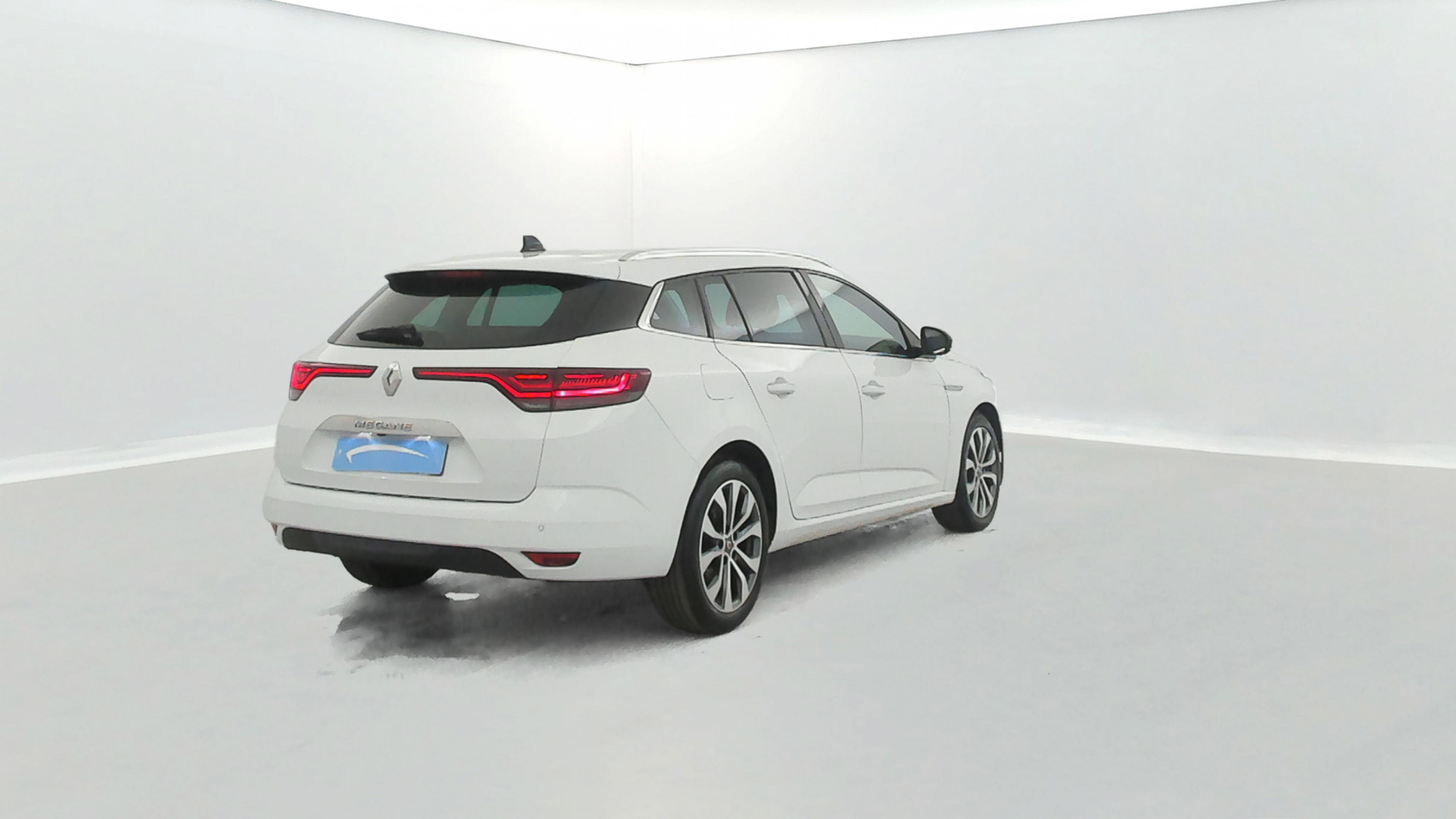 Vente en ligne Renault Megane 4 Estate  Blue dCi 115 EDC au prix de 21 990 €
