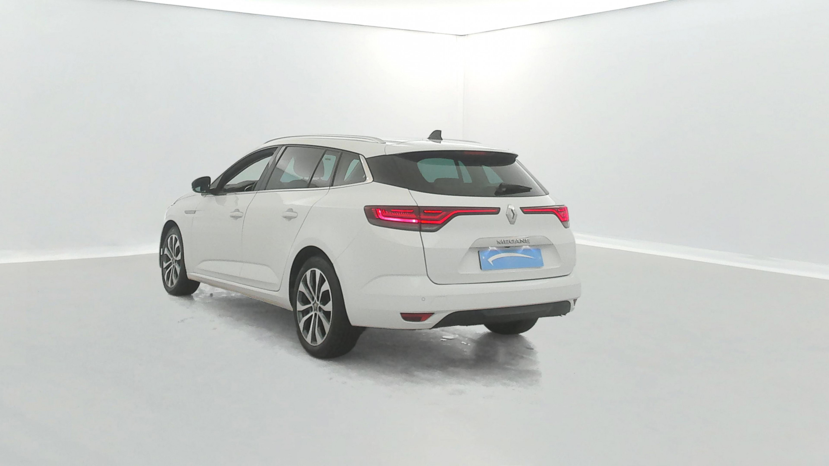 Vente en ligne Renault Megane 4 Estate  Blue dCi 115 EDC au prix de 22 690 €