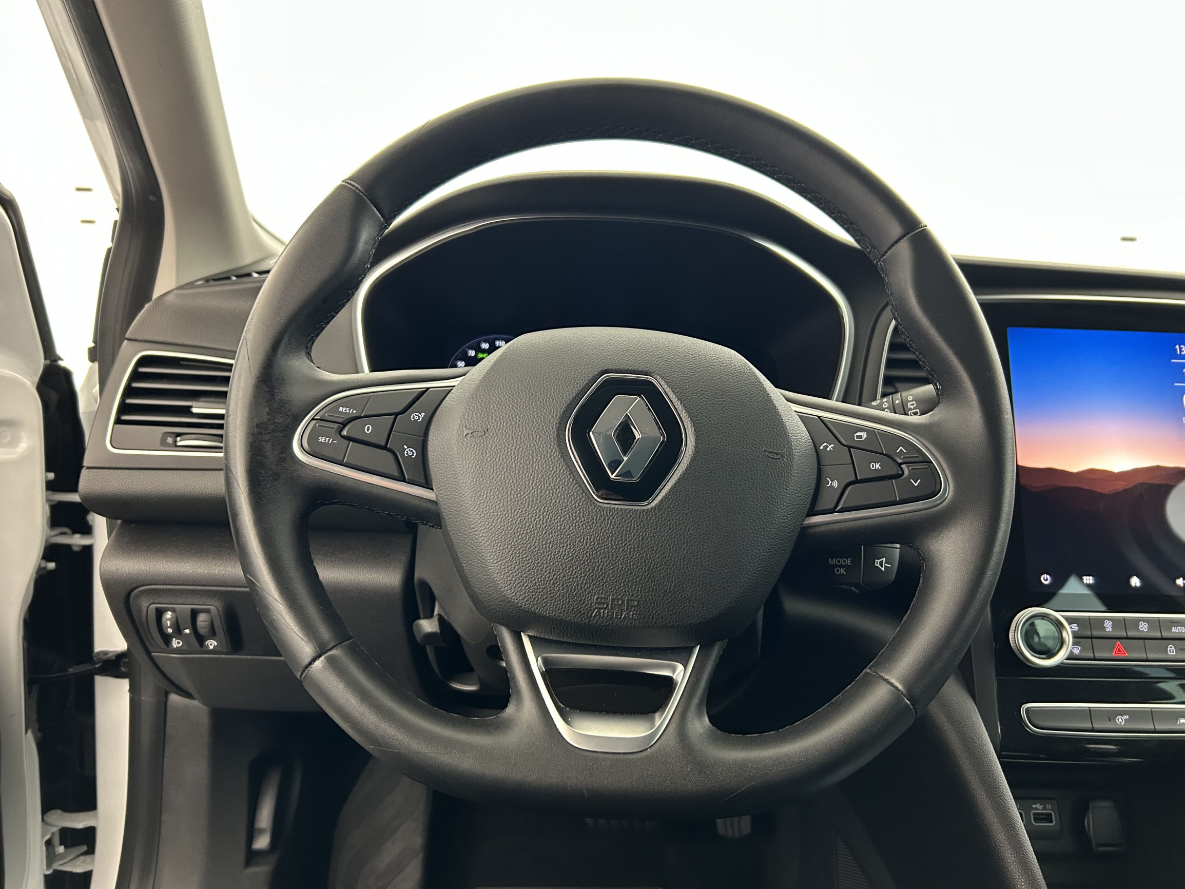 Vente en ligne Renault Megane 4 Estate  Blue dCi 115 EDC au prix de 22 690 €