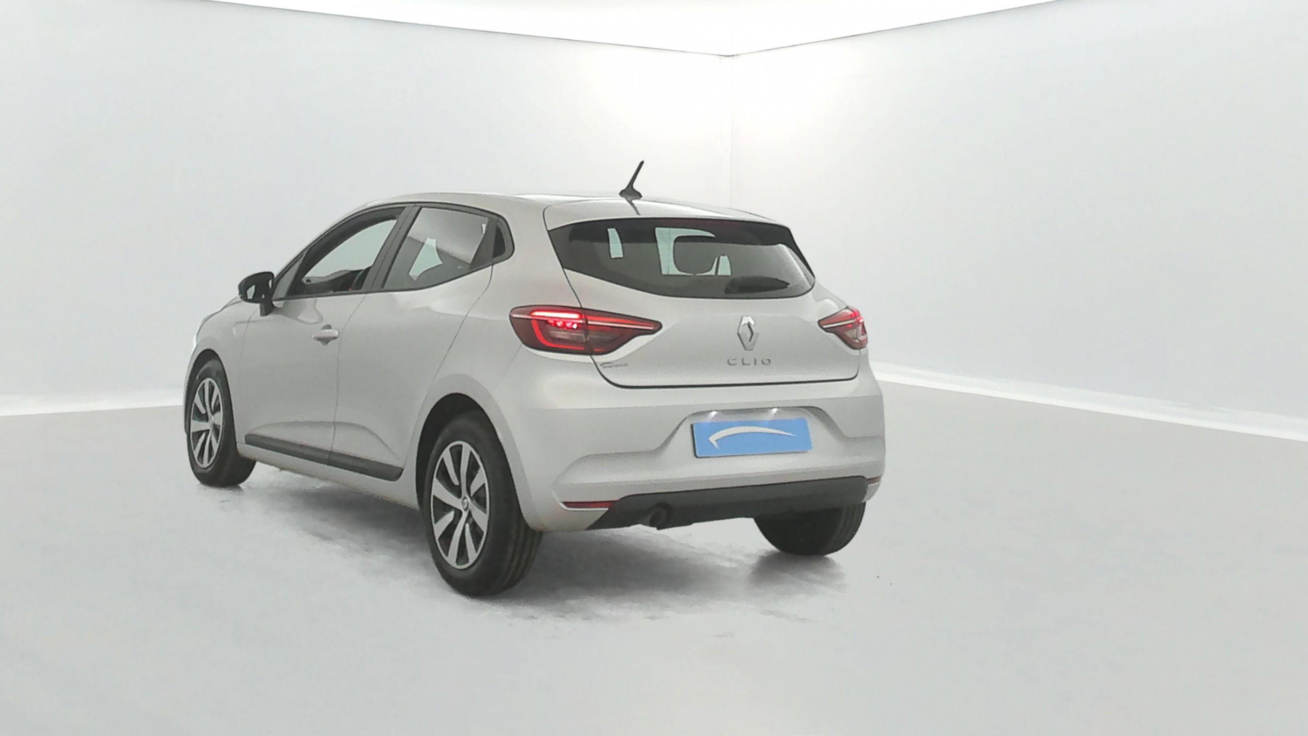 Vente en ligne Renault Clio 5 Clio TCe 90 au prix de 13 490 €