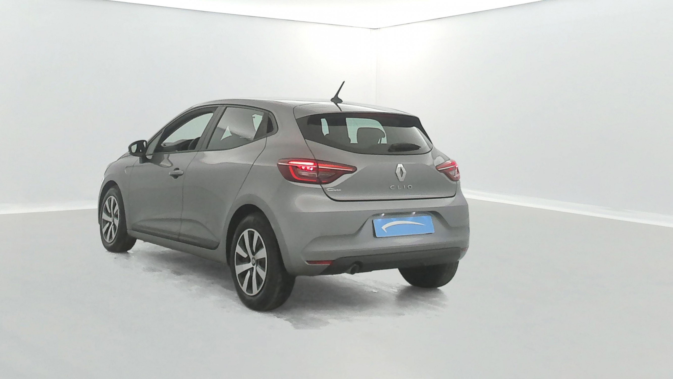 Vente en ligne Renault Clio 5 Clio TCe 90 au prix de 14 270 €