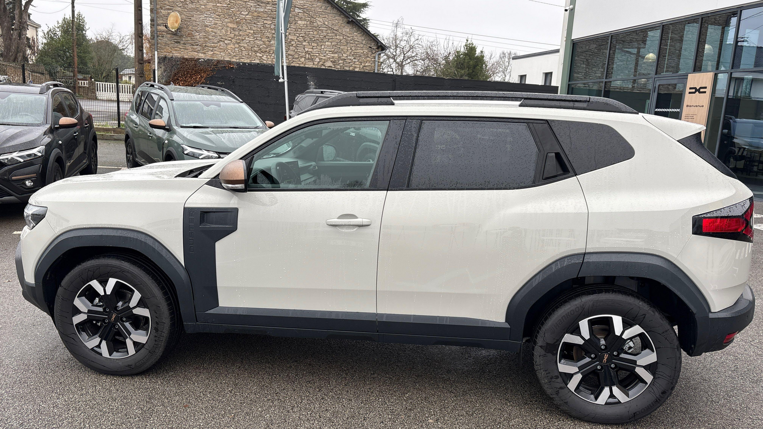 Vente en ligne Dacia Duster  ECO-G 100 au prix de 23 270 €