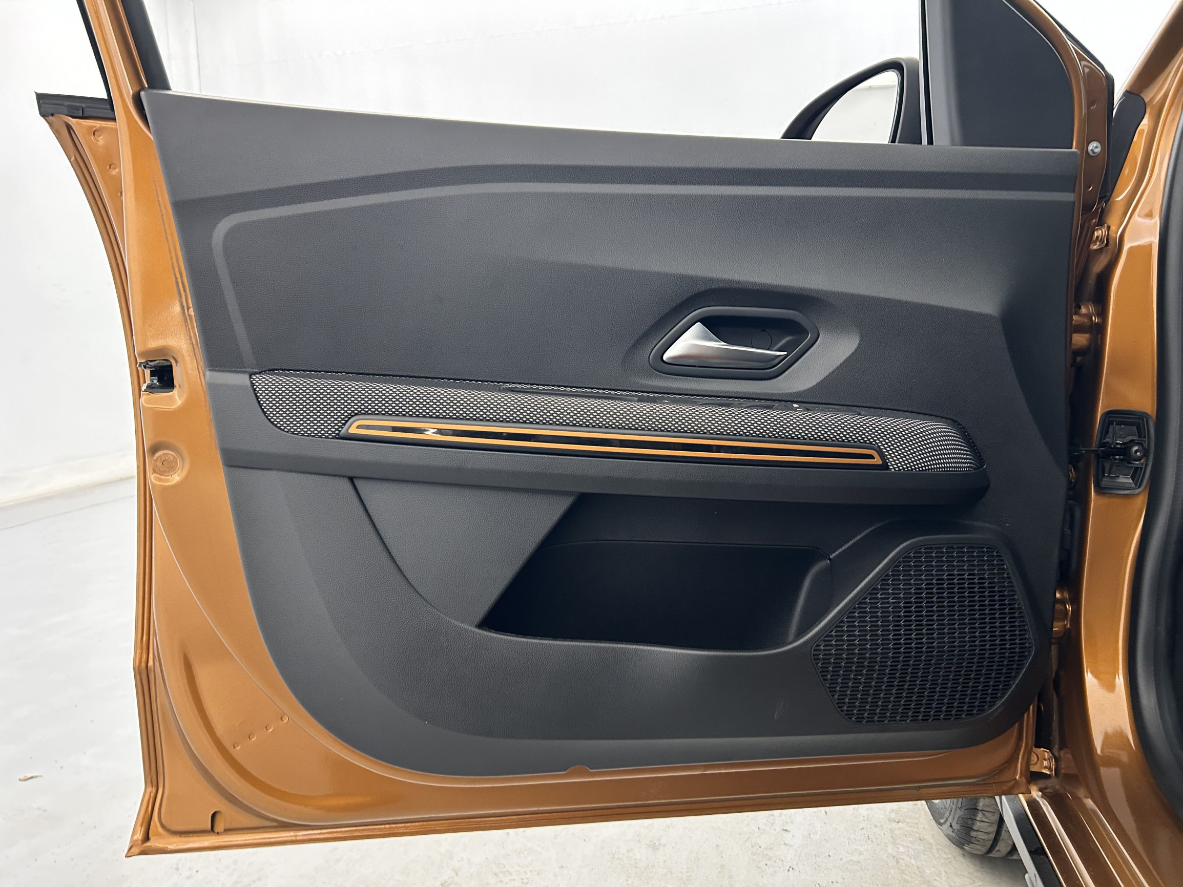 Vente en ligne Dacia Sandero  ECO-G 100 - 22 au prix de 14 390 €