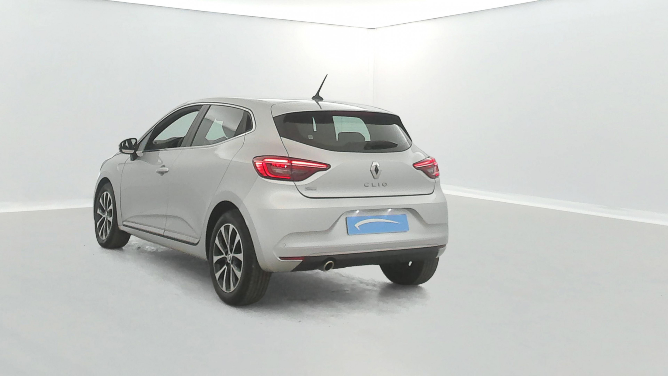 Vente en ligne Renault Clio 5 Clio TCe 90 - 21N au prix de 15 590 €