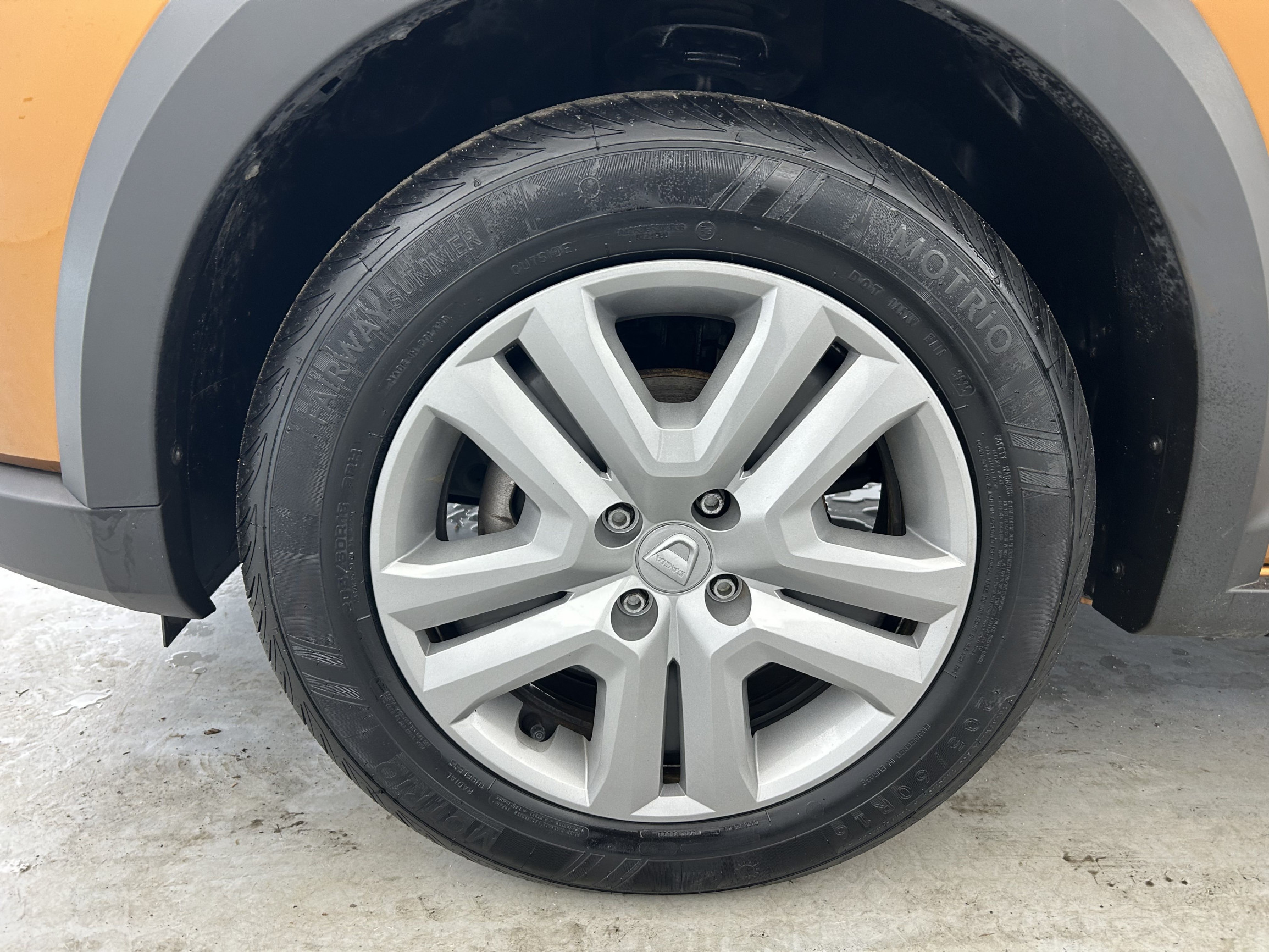 Vente en ligne Dacia Sandero  ECO-G 100 - 22 au prix de 14 390 €