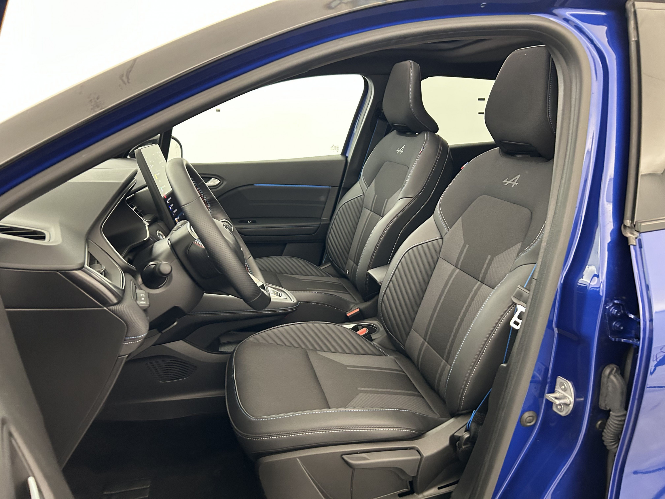 Vente en ligne Renault Captur  E-Tech full hybrid 145 ch au prix de 28 770 €