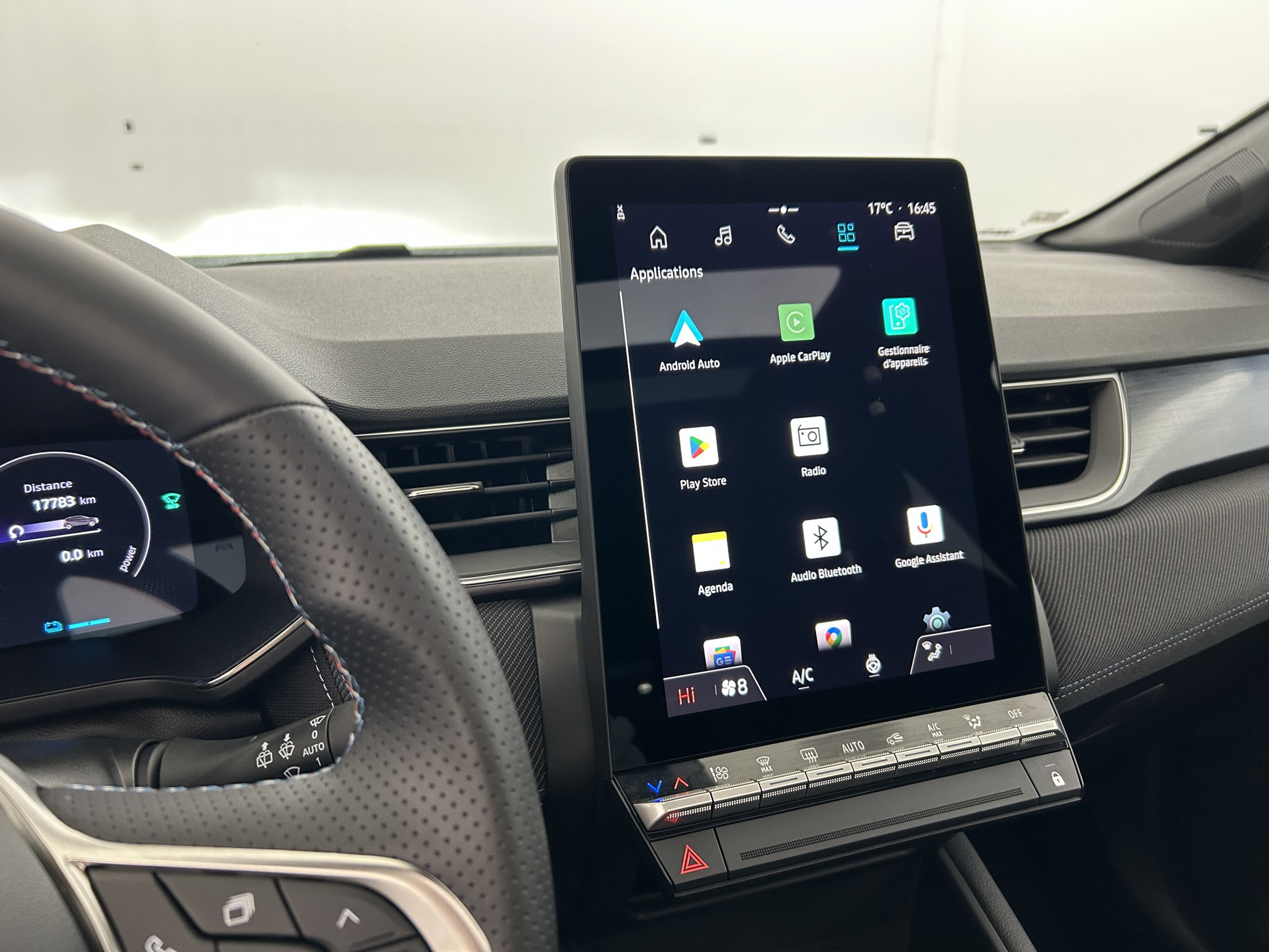 Vente en ligne Renault Captur  E-Tech full hybrid 145 ch au prix de 28 770 €