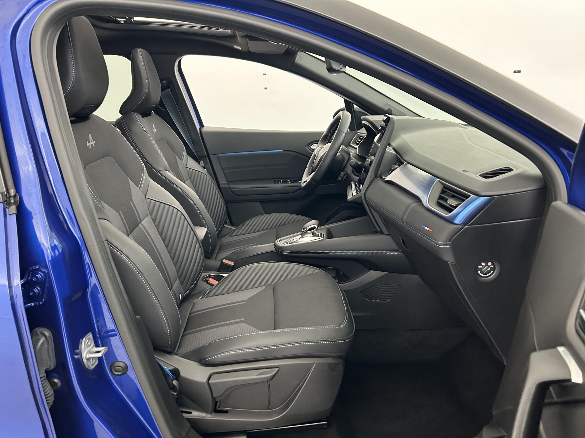 Vente en ligne Renault Captur  E-Tech full hybrid 145 ch au prix de 28 770 €