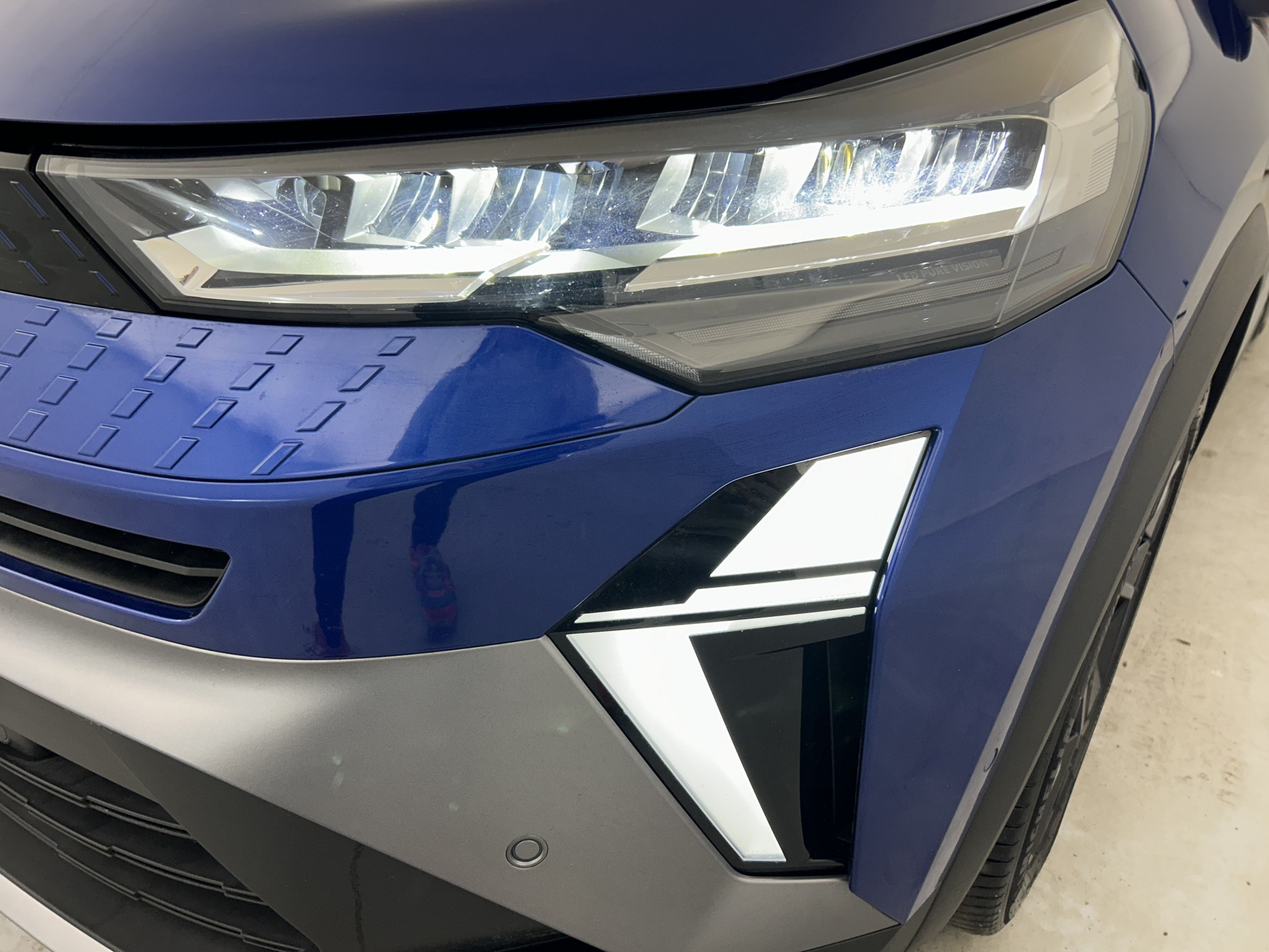 Vente en ligne Renault Captur  E-Tech full hybrid 145 ch au prix de 28 770 €