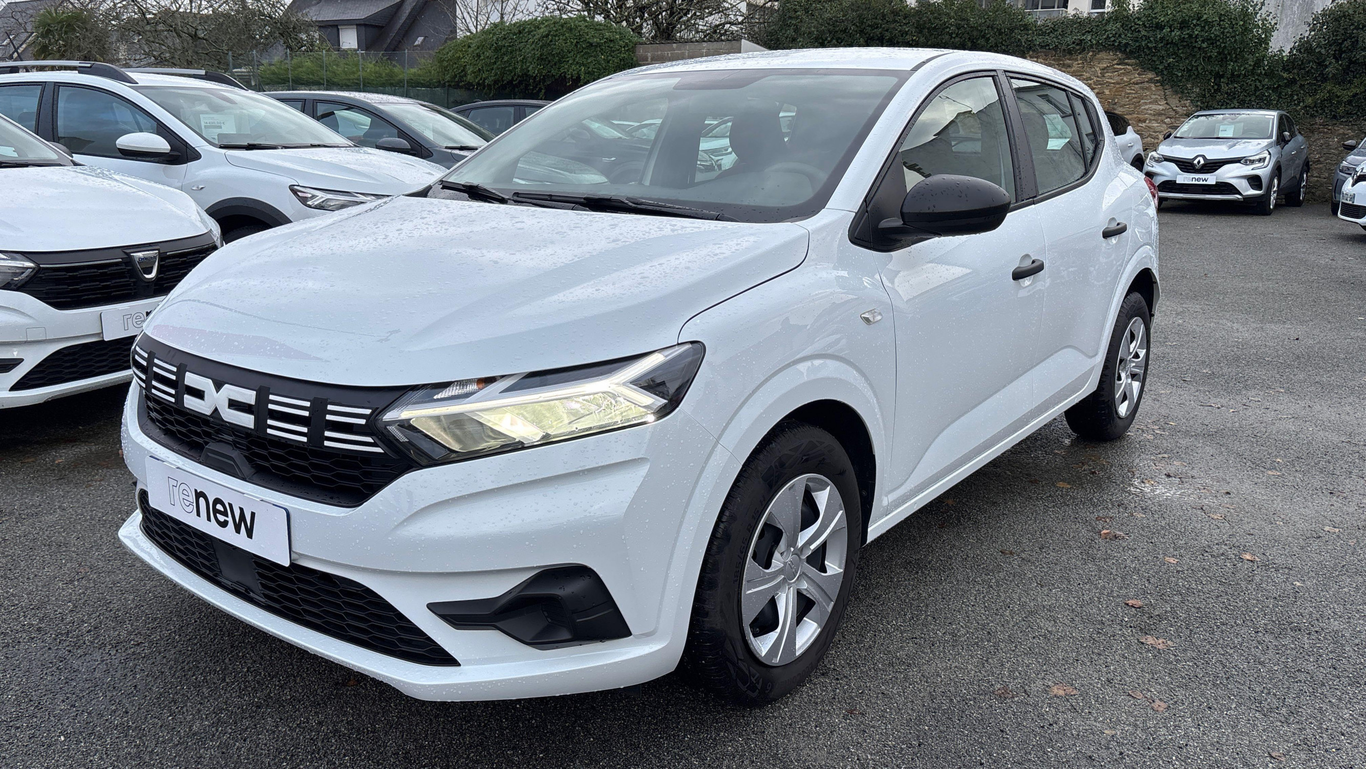 Dacia Sandero  SCe 65 occasion de 2024 en vente à Vannes