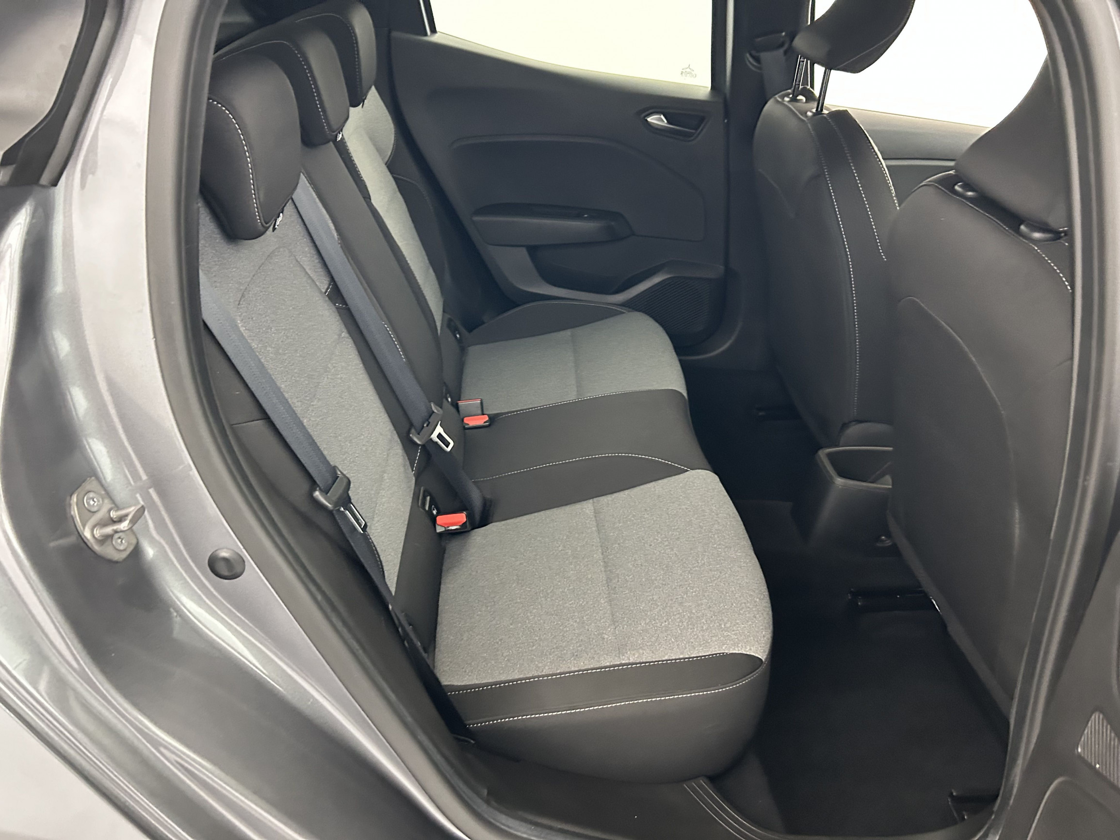 Vente en ligne Renault Clio 5 Clio SCe 65 au prix de 13 690 €