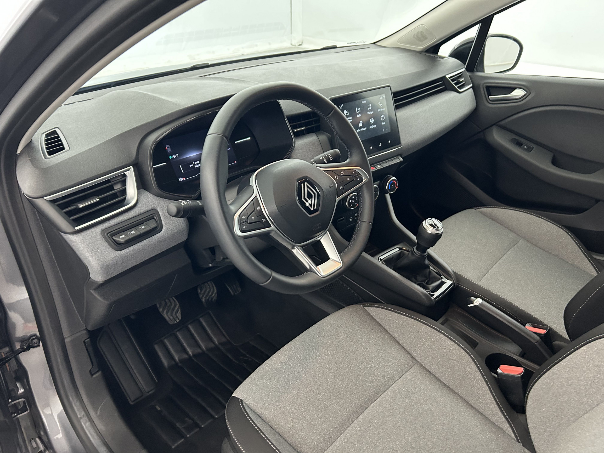 Vente en ligne Renault Clio 5 Clio SCe 65 au prix de 13 690 €