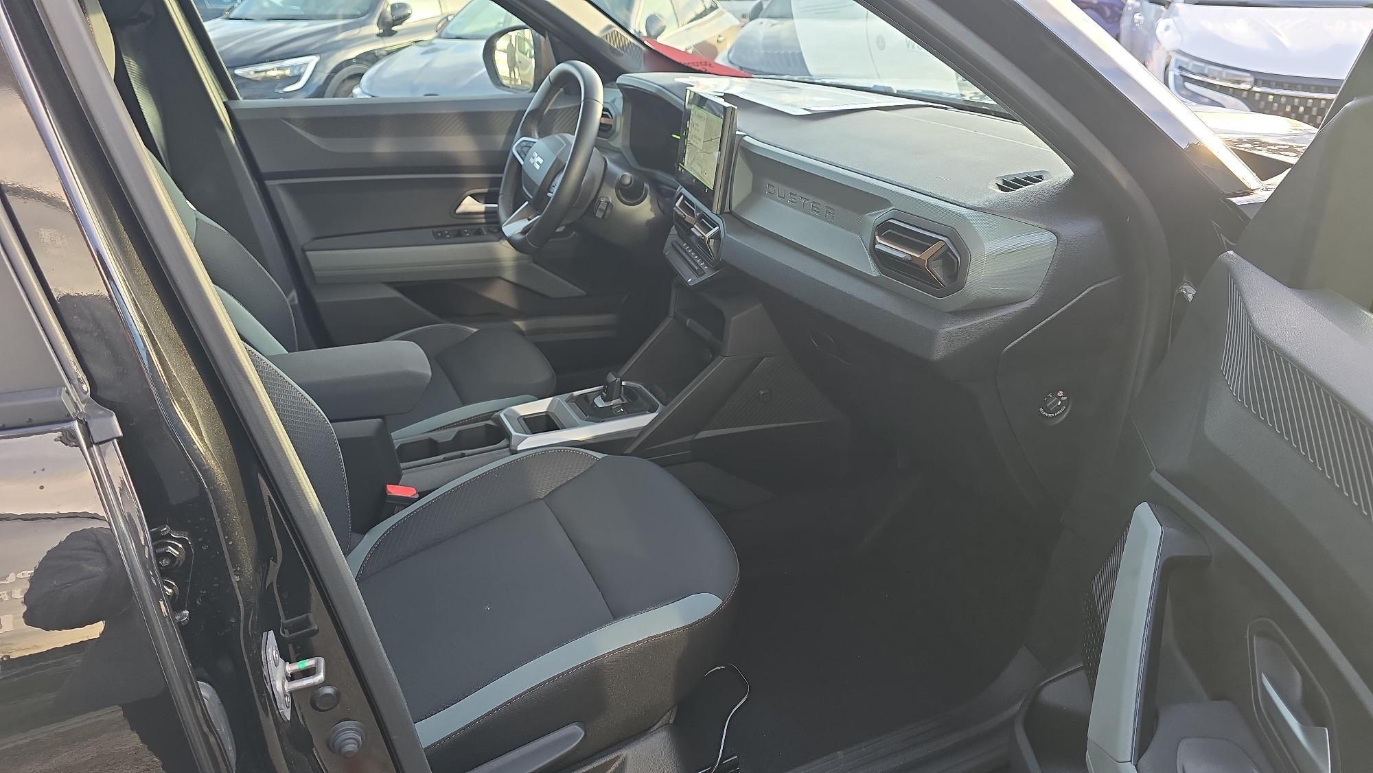 Vente en ligne Dacia Duster  Hybrid 140 au prix de 27 870 €