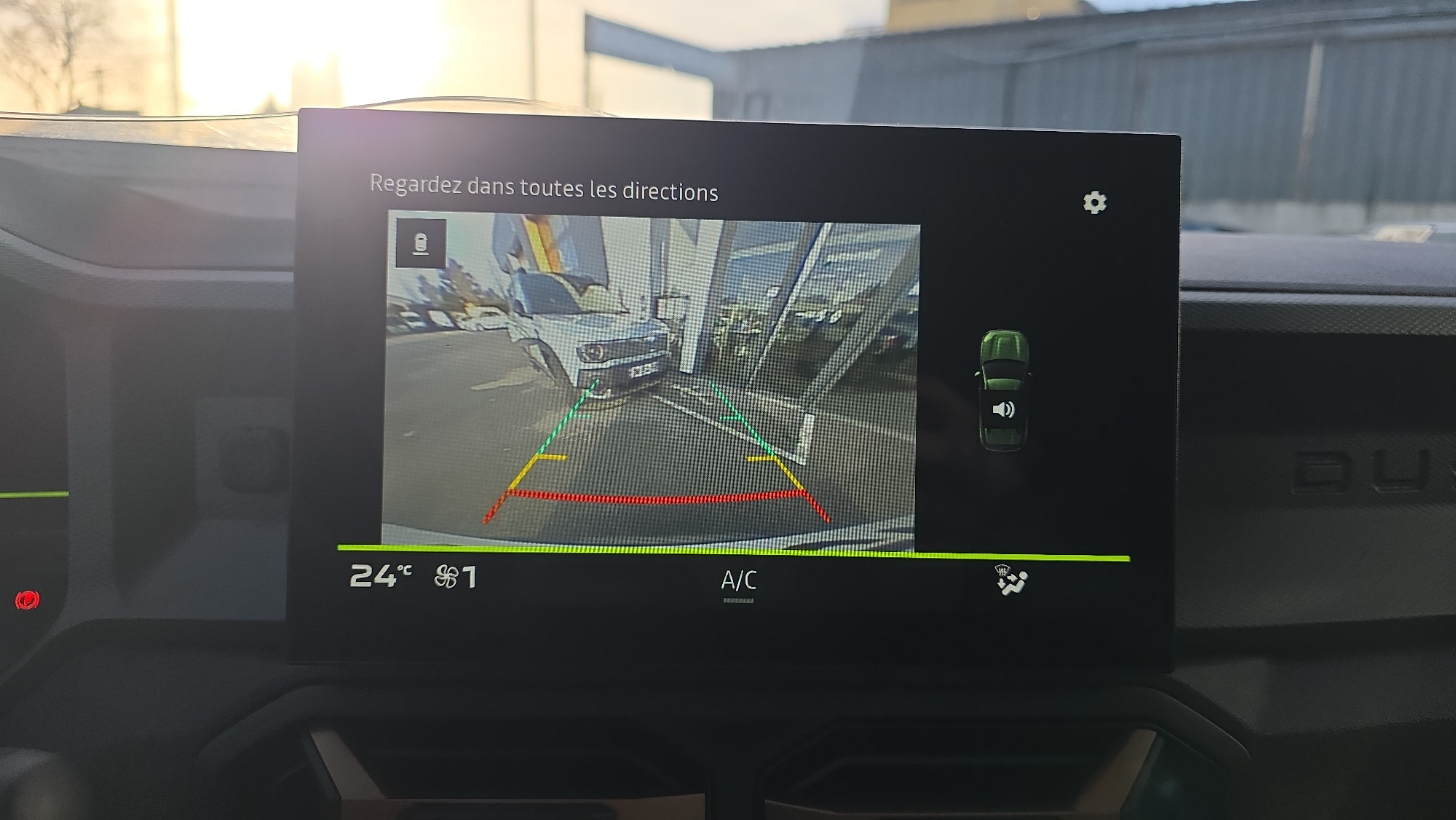 Vente en ligne Dacia Duster  Hybrid 140 au prix de 27 870 €