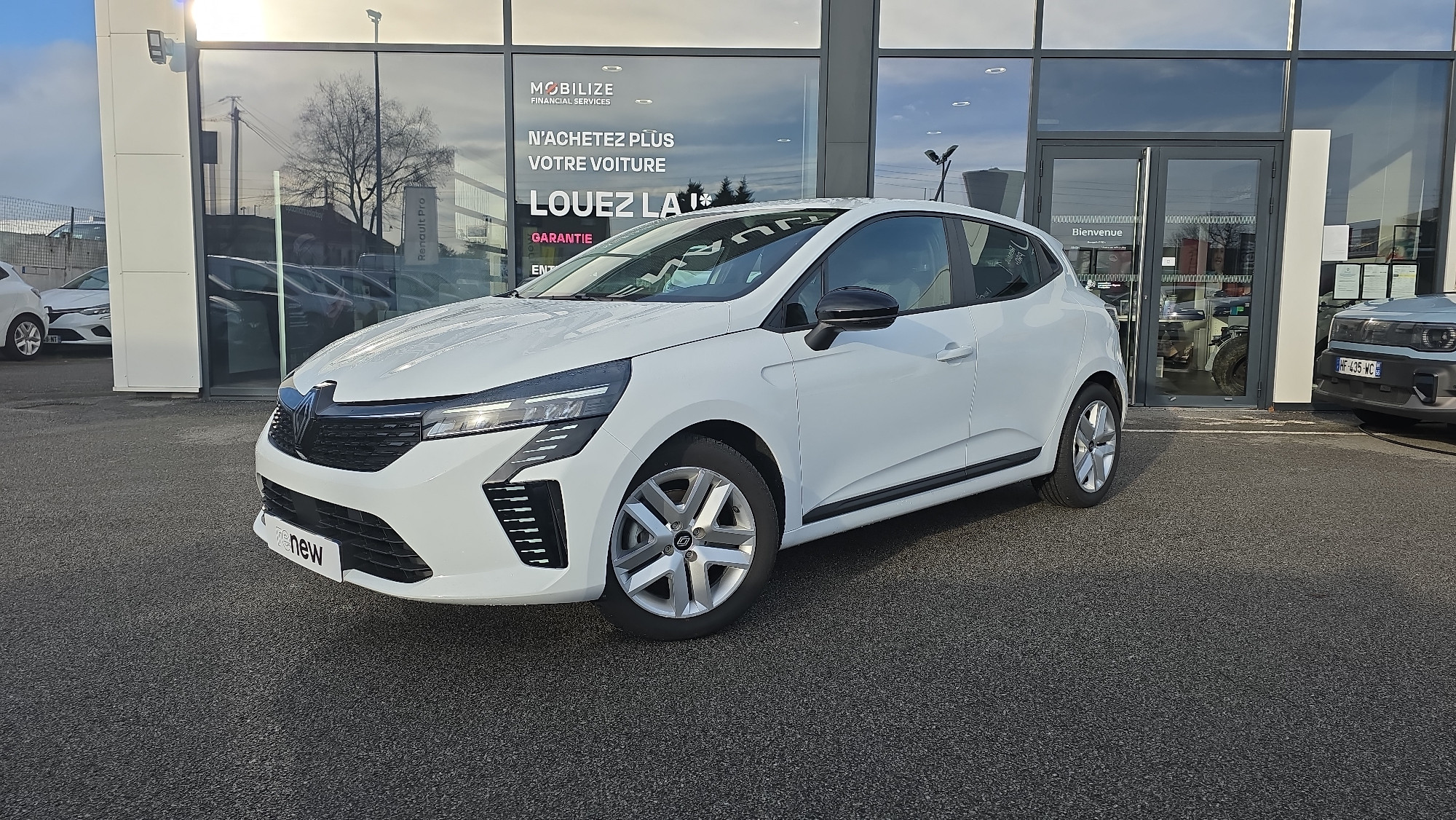 Renault Clio 5 Clio E-Tech full hybrid 145 ch GSR2 occasion de 2025 en vente à Vannes