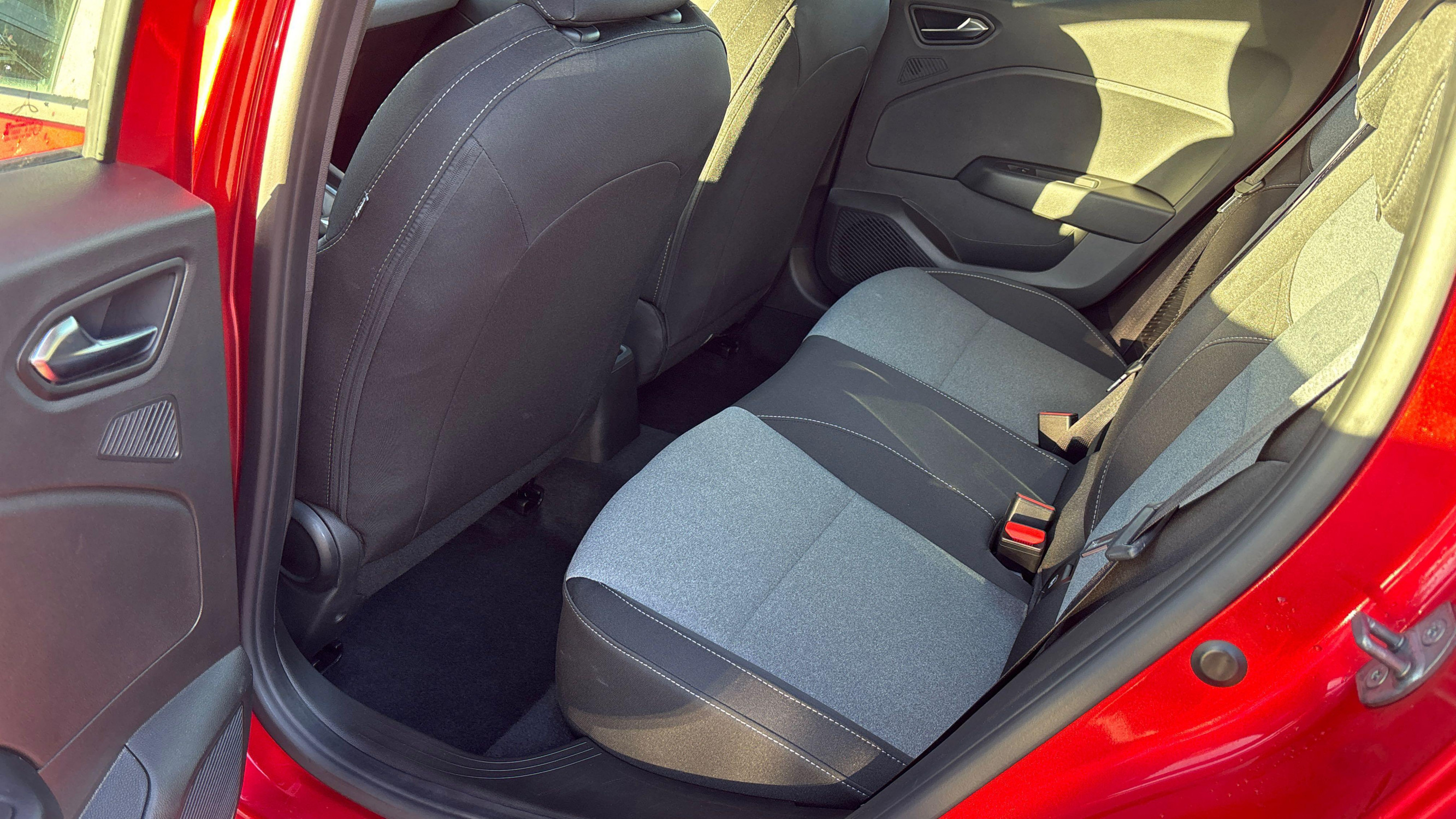 Vente en ligne Renault Clio 5 Clio E-Tech full hybrid 145 au prix de 20 790 €