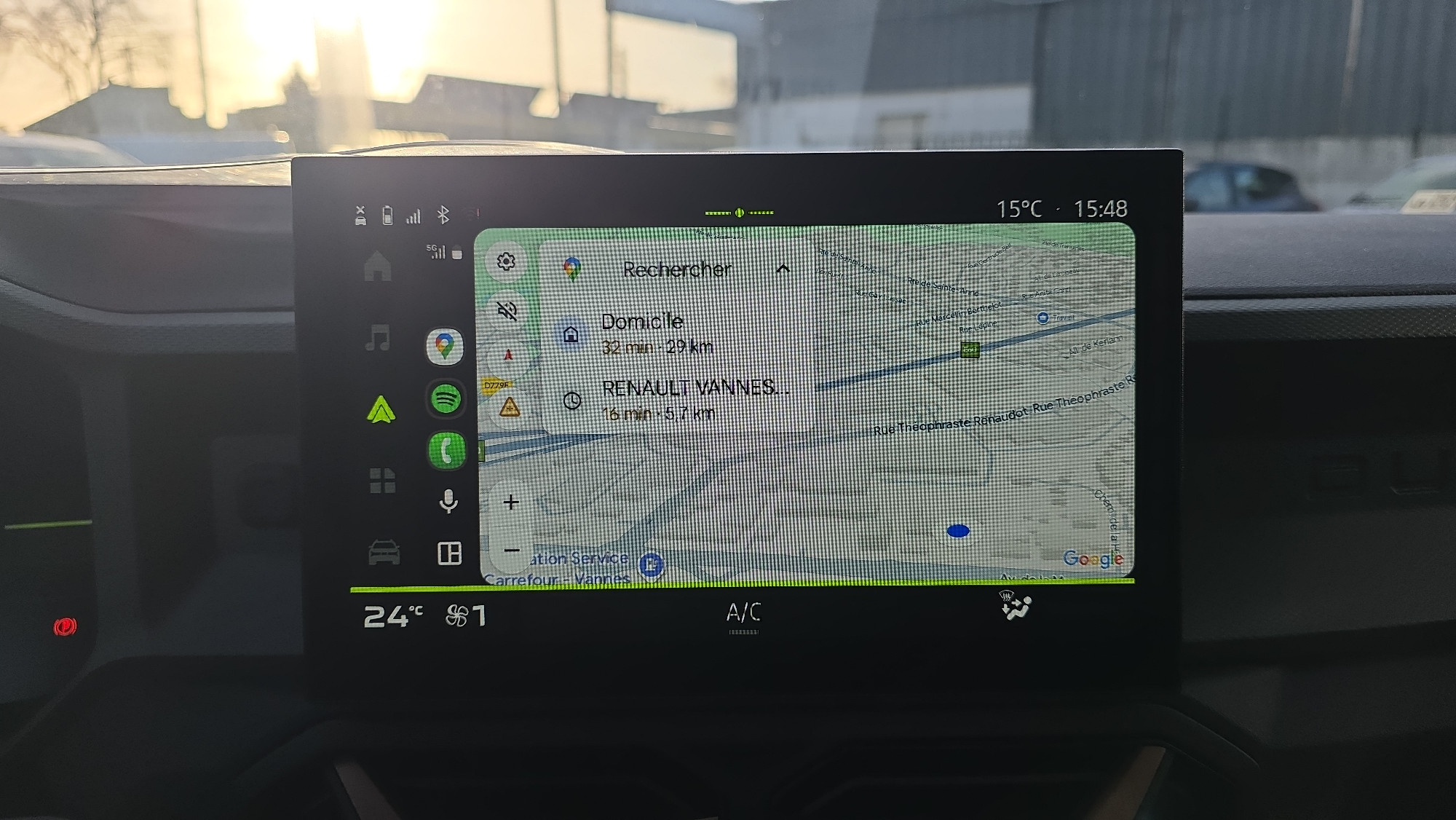 Vente en ligne Dacia Duster  Hybrid 140 au prix de 27 870 €