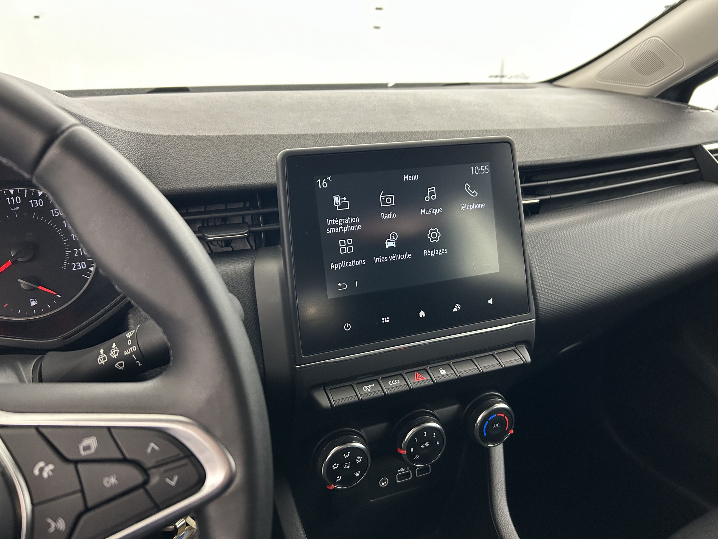 Vente en ligne Renault Clio 5 Clio TCe 90 au prix de 13 990 €