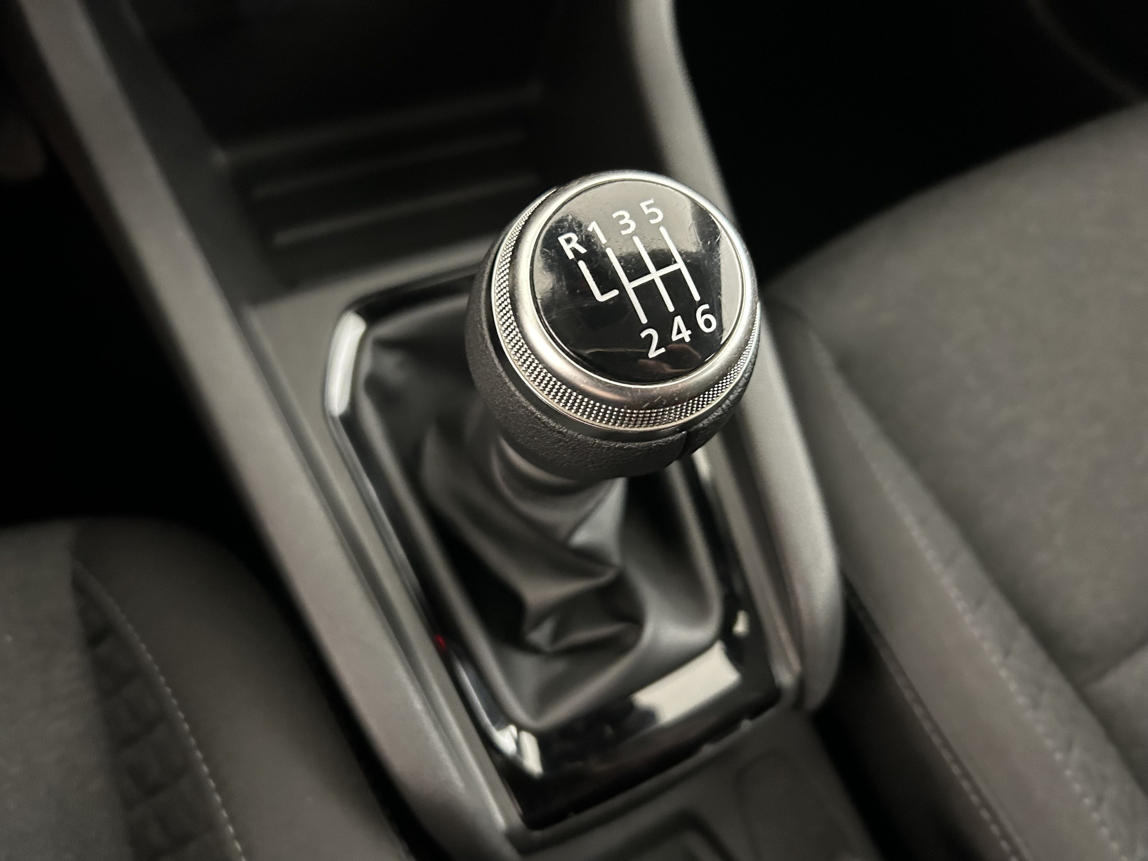 Vente en ligne Renault Clio 5 Clio TCe 90 au prix de 13 990 €